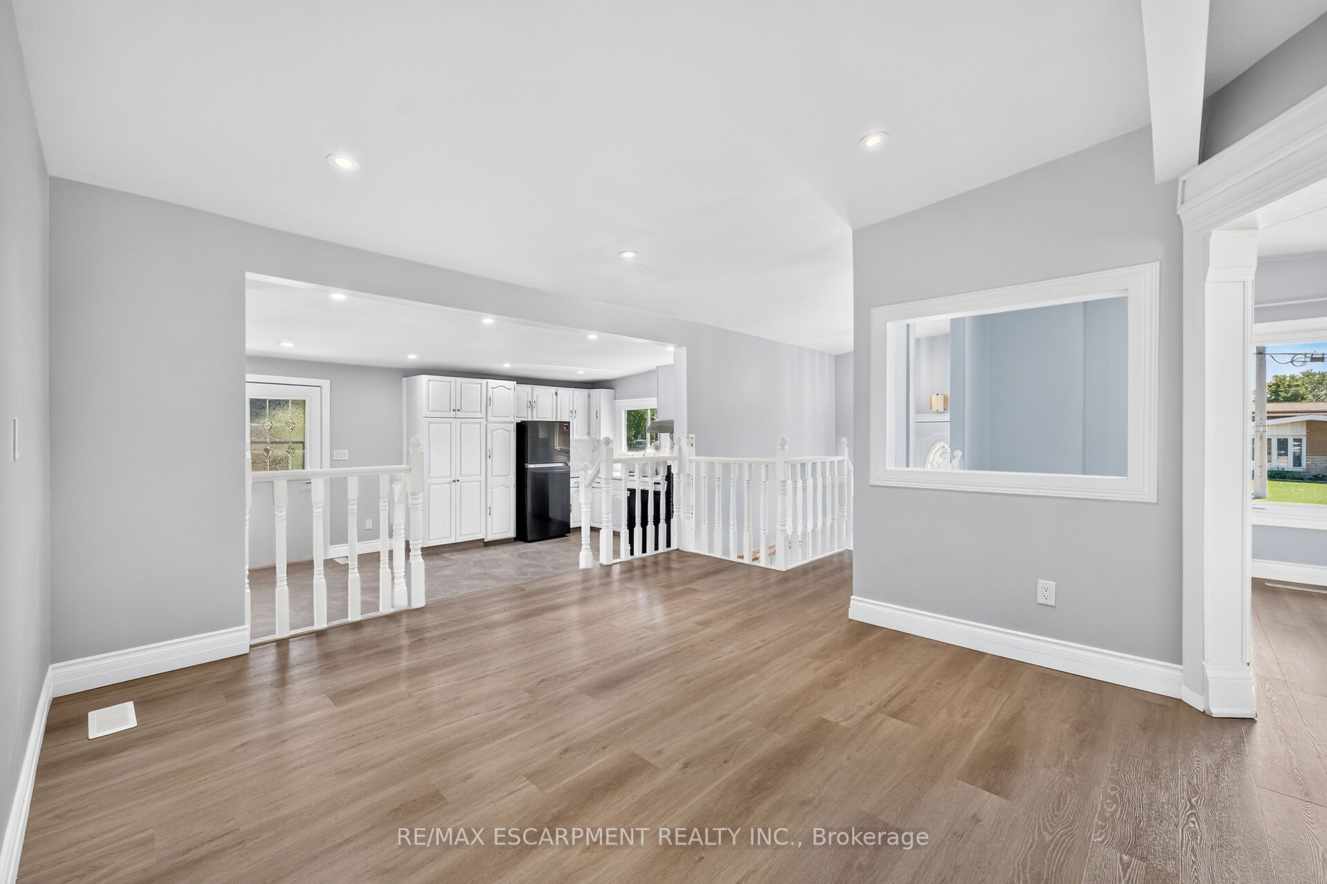 96 Fielding Crescent Property Photo 15