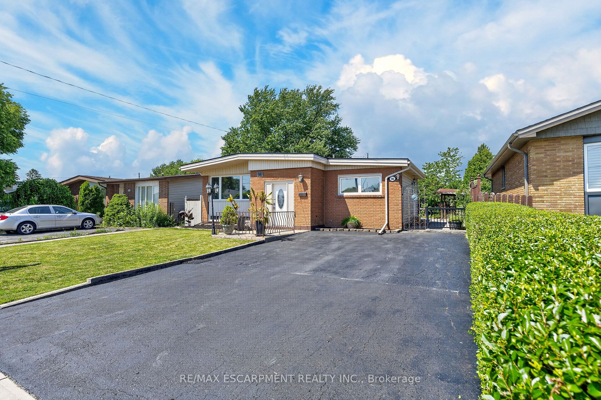 96 Fielding Crescent Property Photo 48