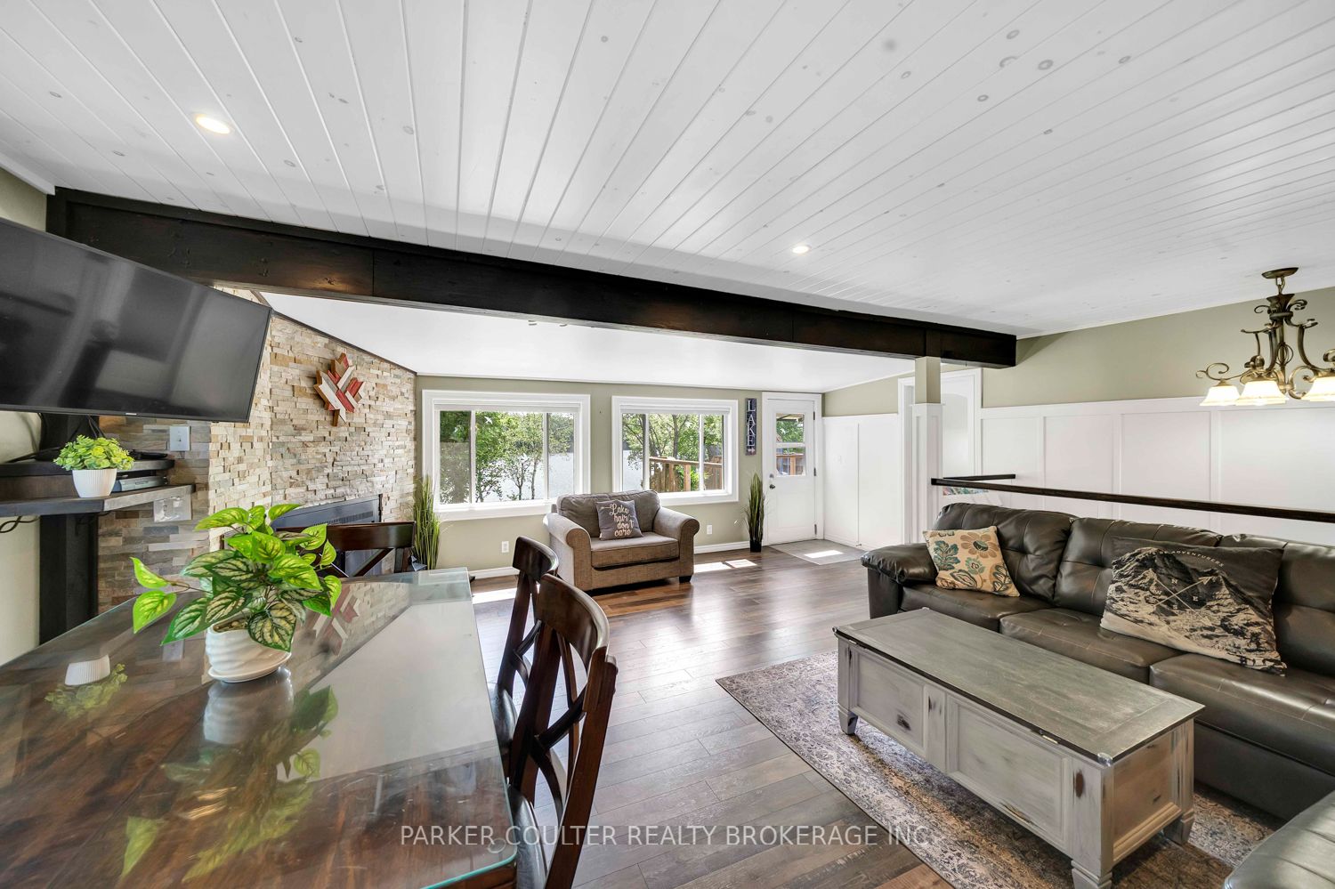 702 Highway 124 Property Photo 10
