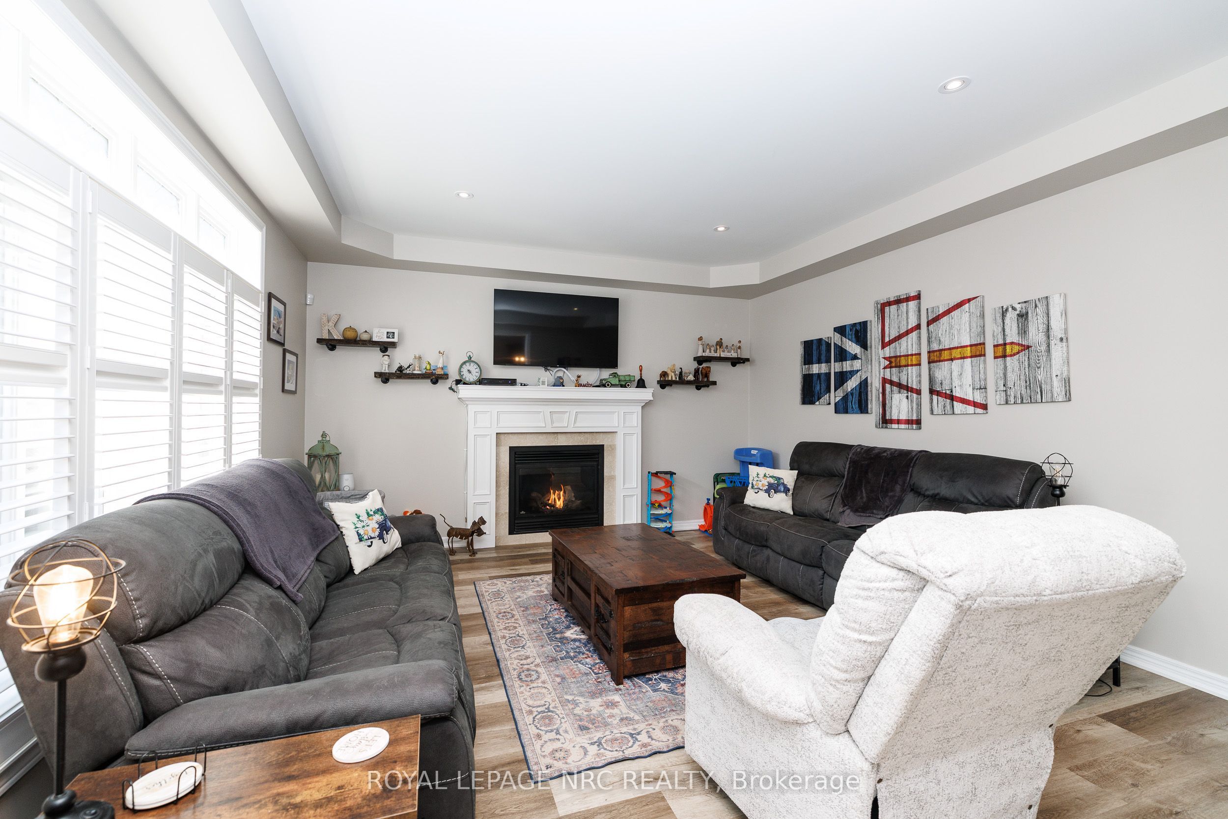 12 Wilfrid Laurier Crescent Property Photo 13