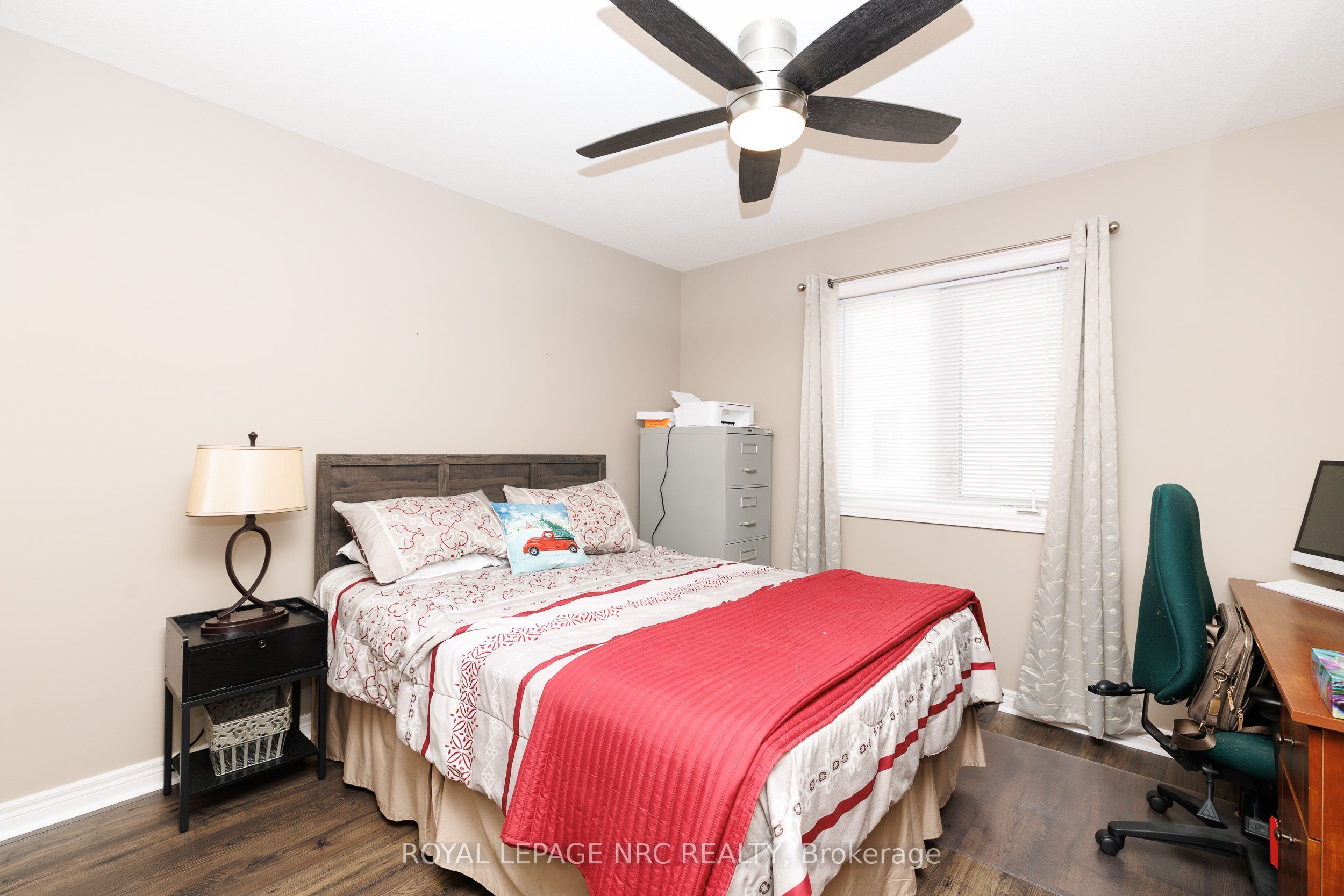 12 Wilfrid Laurier Crescent Property Photo 25