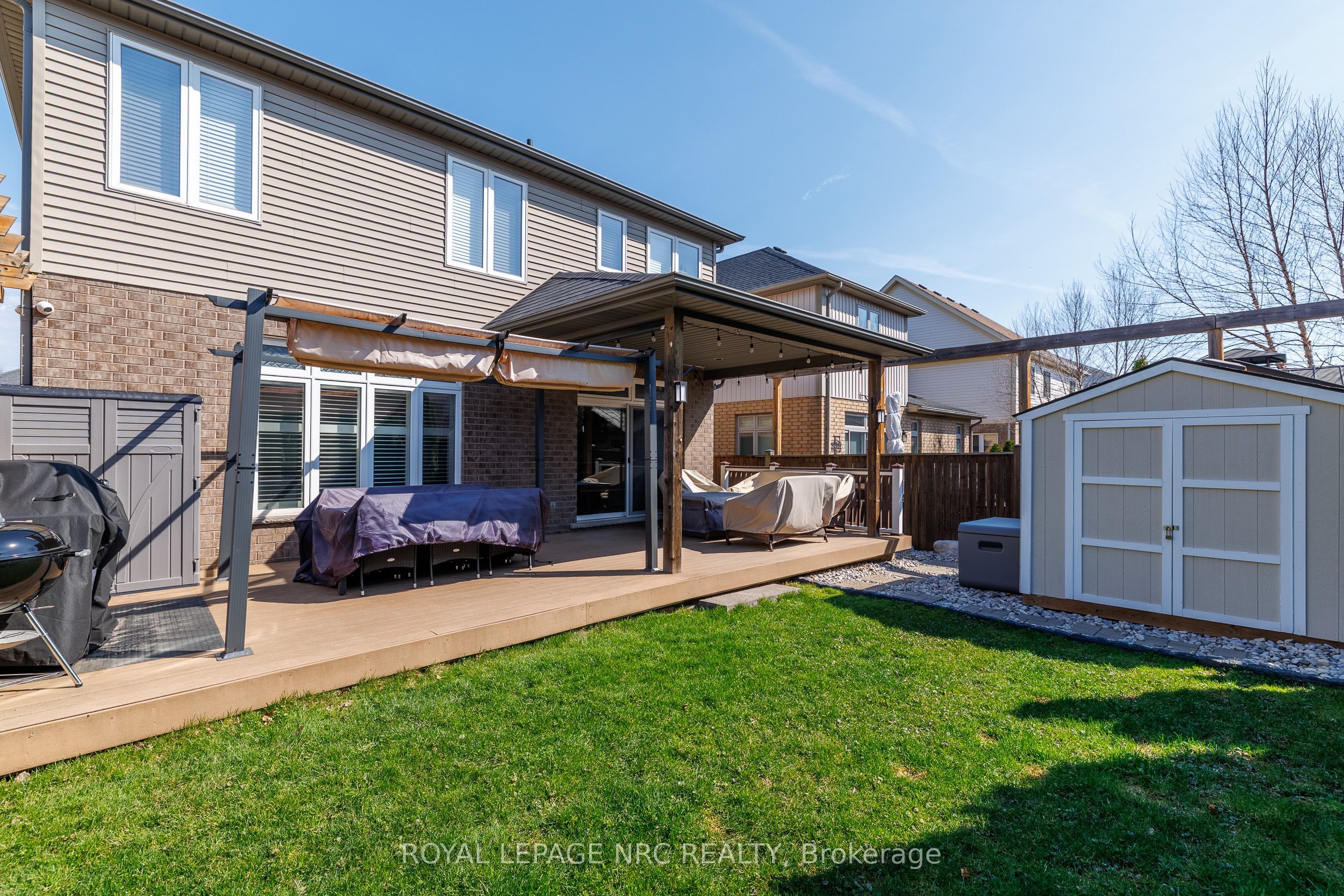 12 Wilfrid Laurier Crescent Property Photo 39