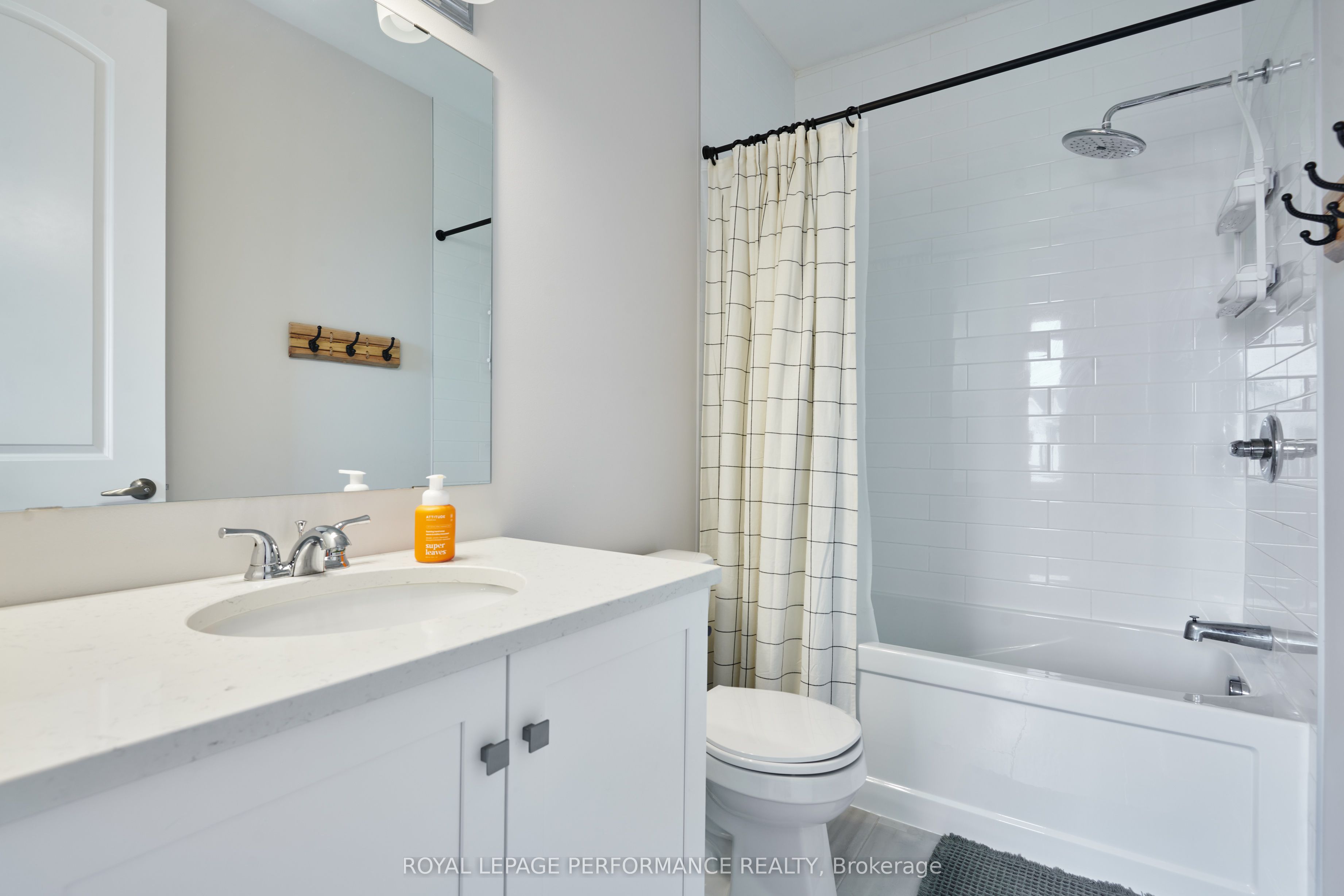56 Pelham Crescent Property Photo 25