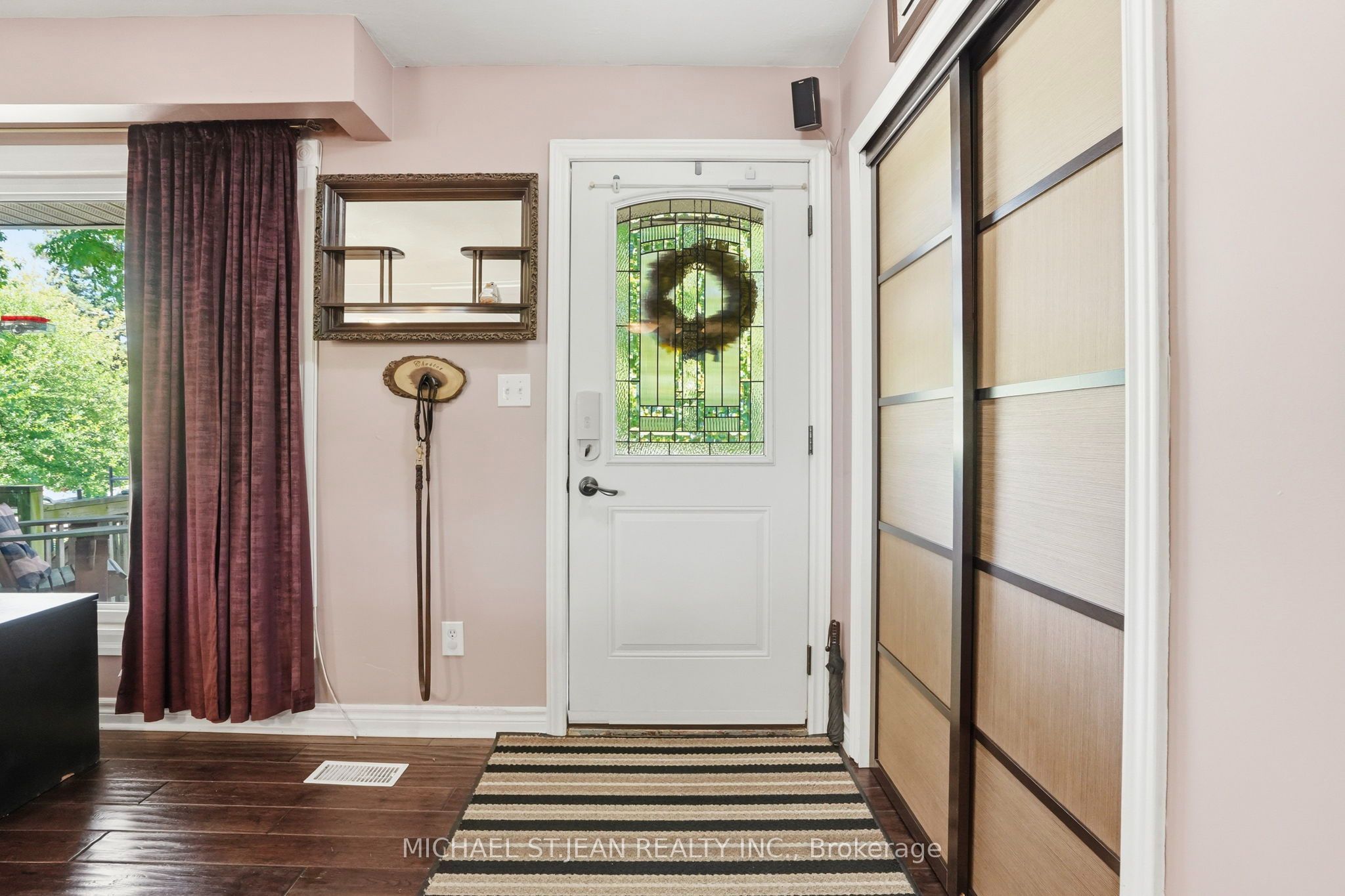 25 Saveryn Road Property Photo 6
