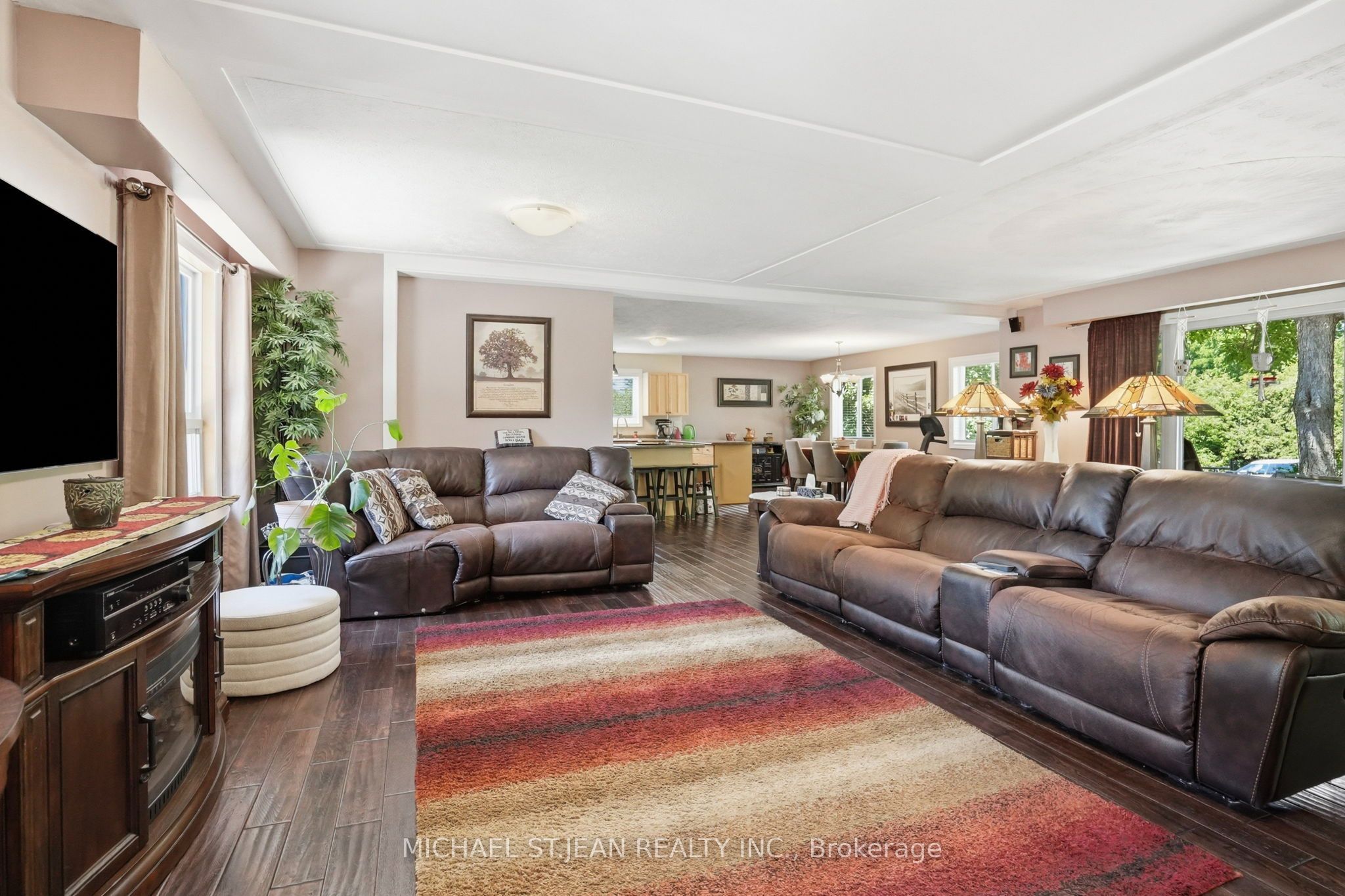 25 Saveryn Road Property Photo 8