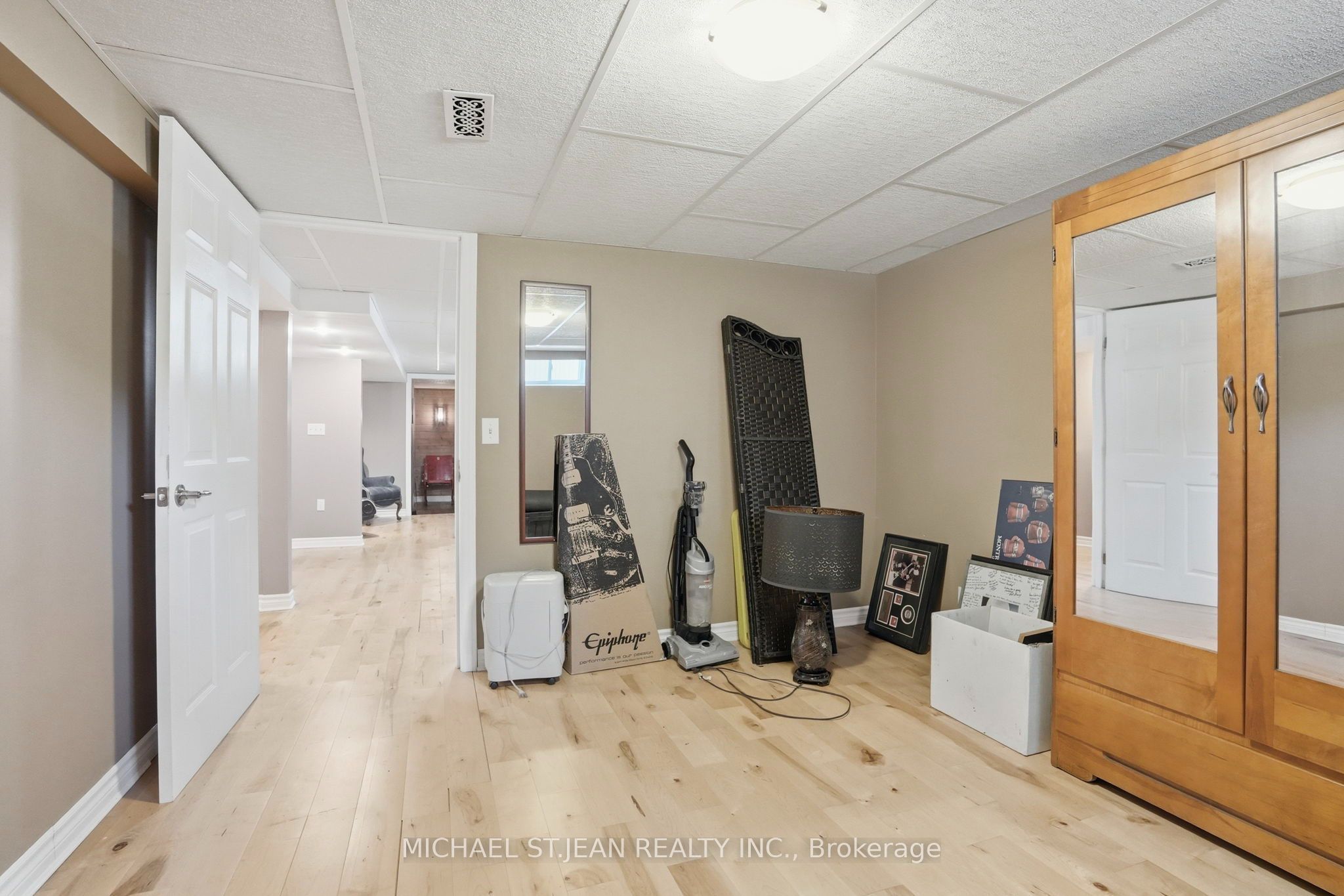 25 Saveryn Road Property Photo 35