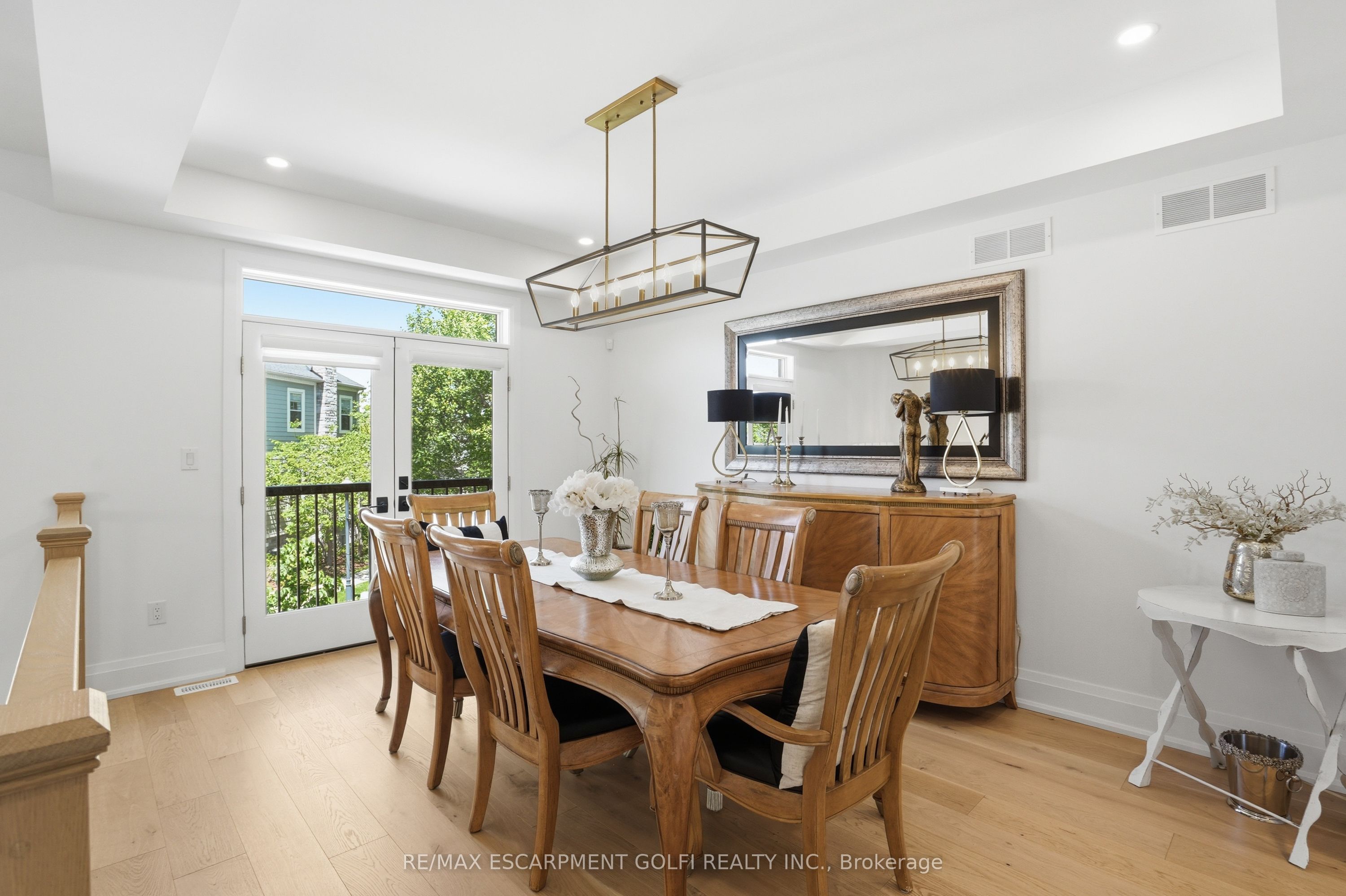 24 Willowbank Common Property Photo 24