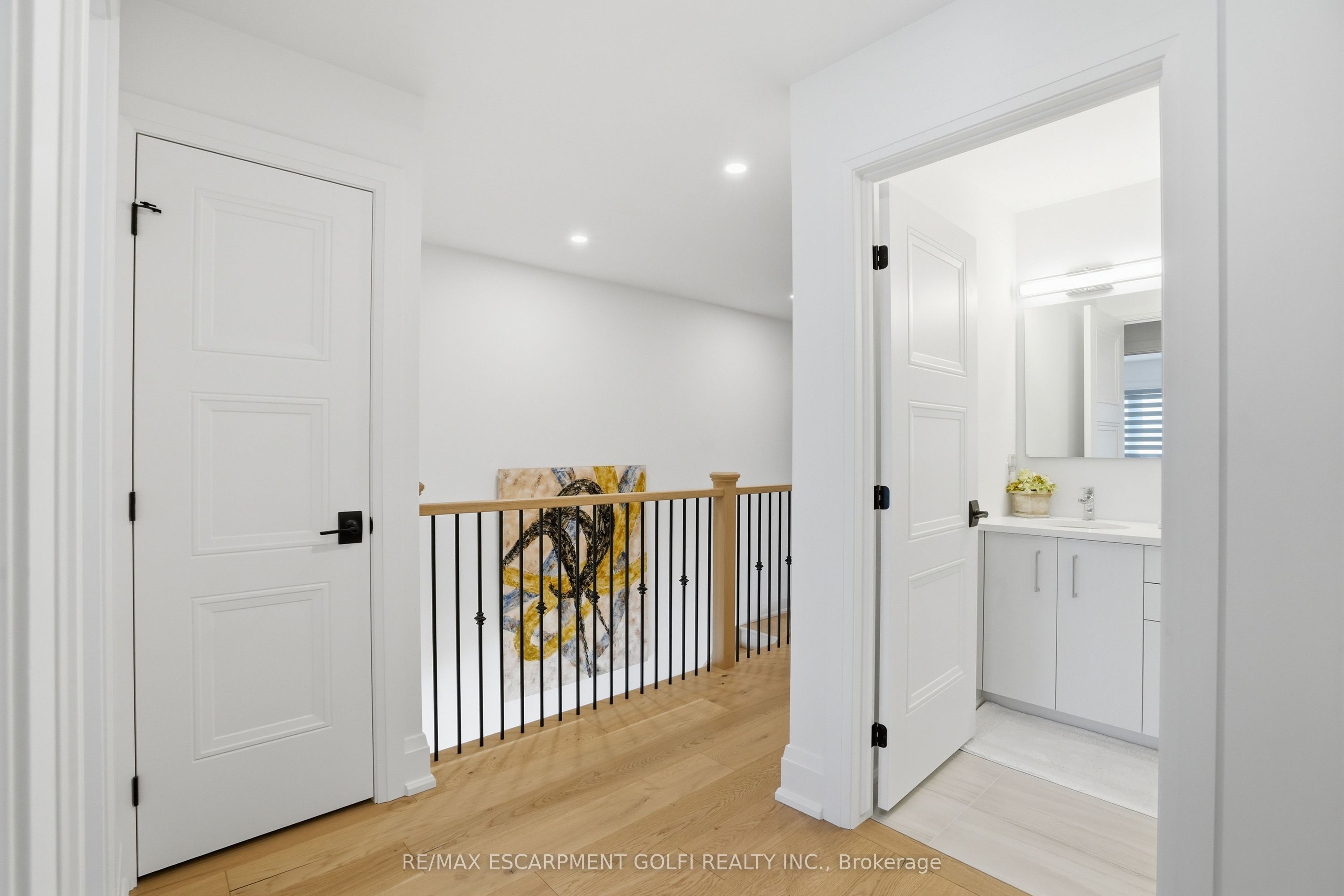24 Willowbank Common Property Photo 28
