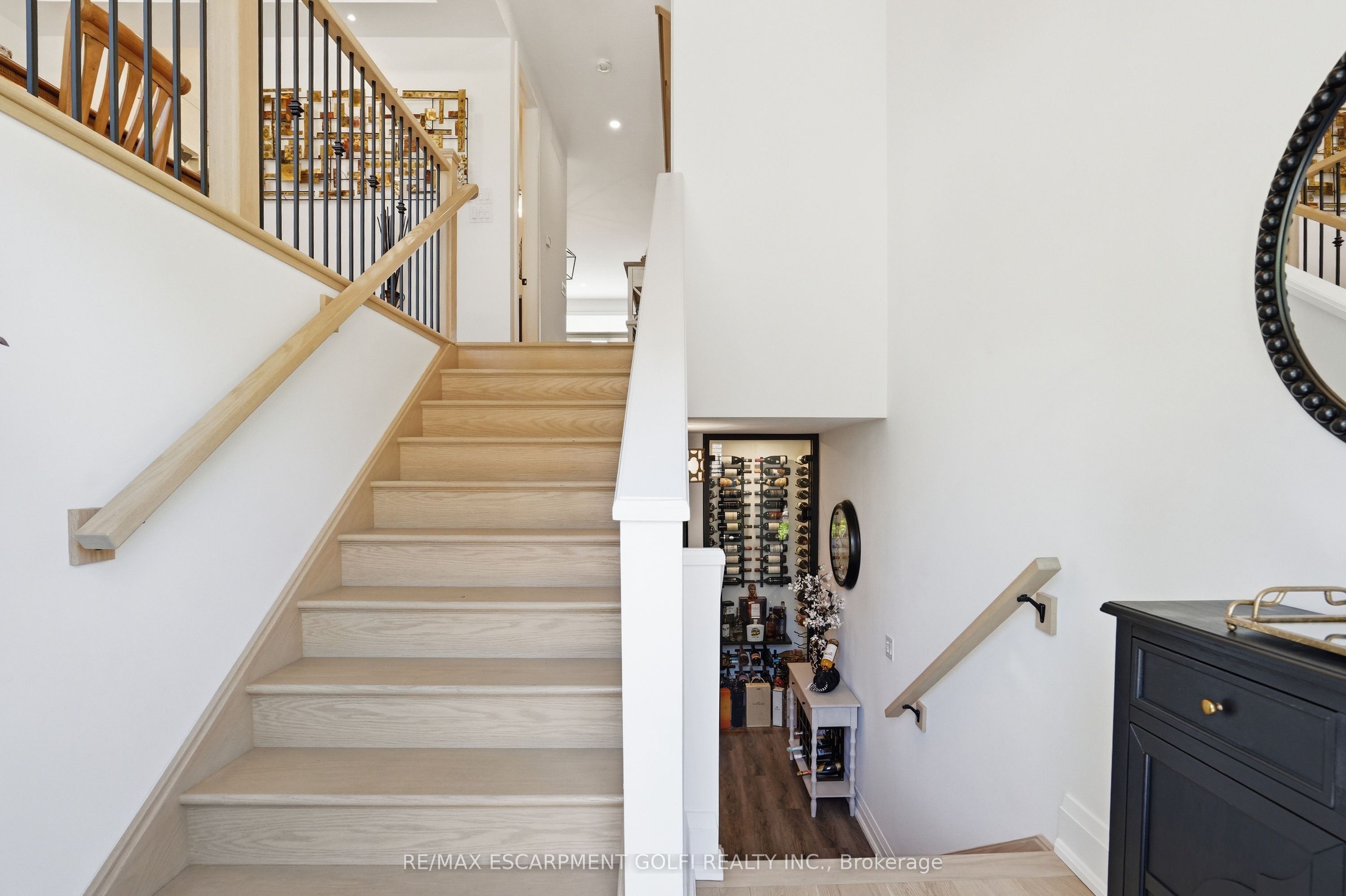 24 Willowbank Common Property Photo 40