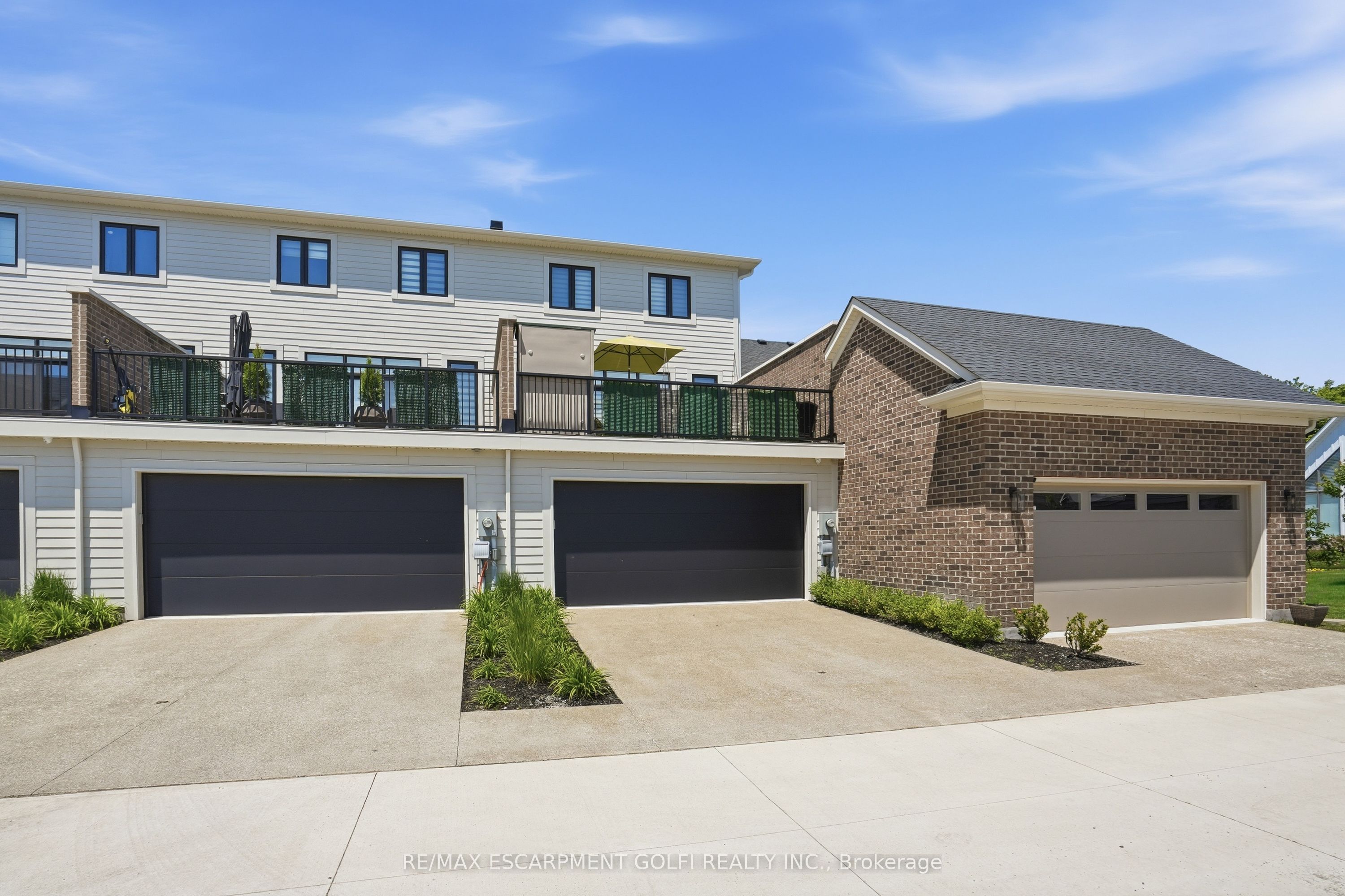 24 Willowbank Common Property Photo 49