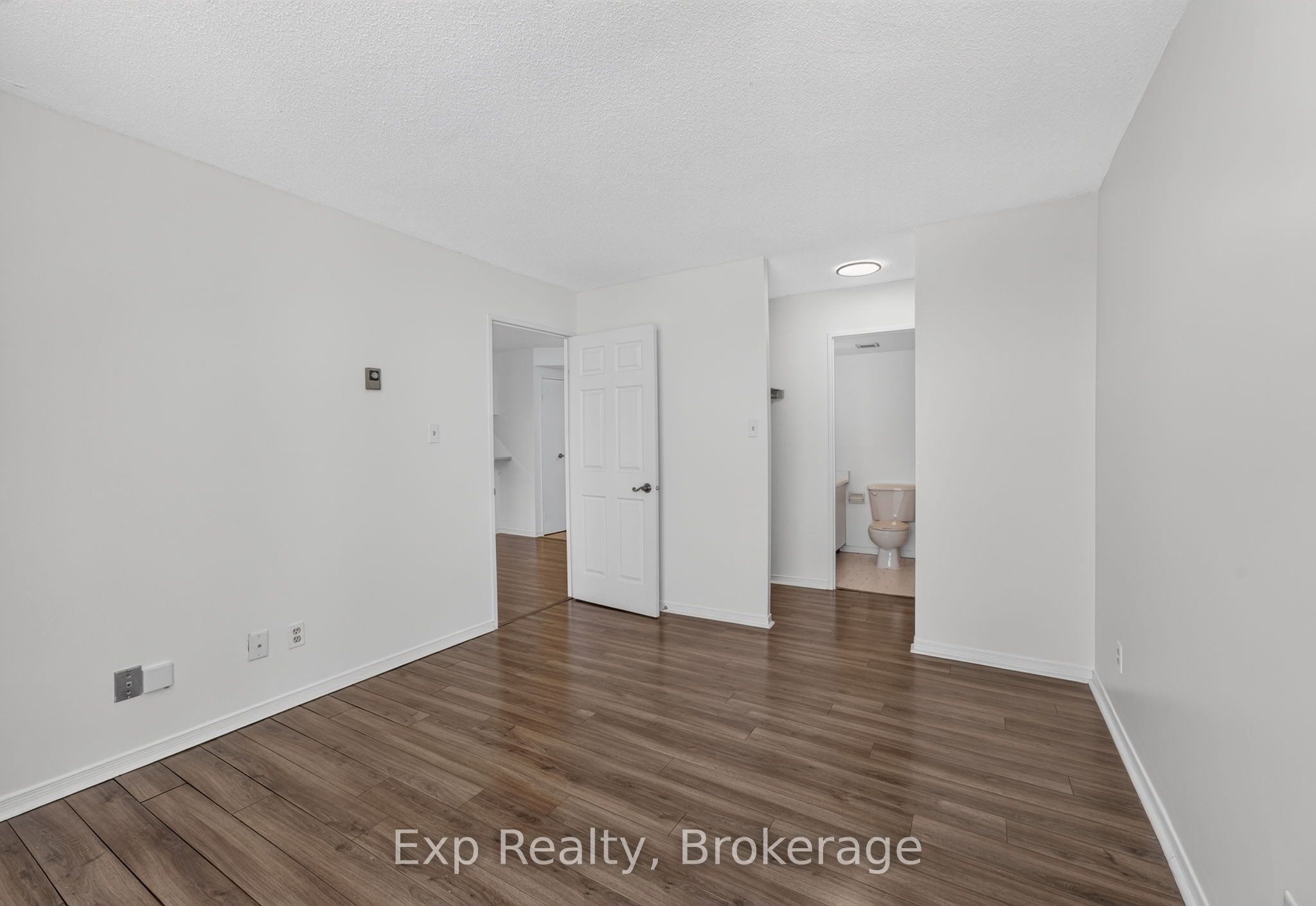 344 Front Street 305 Property Photo 20