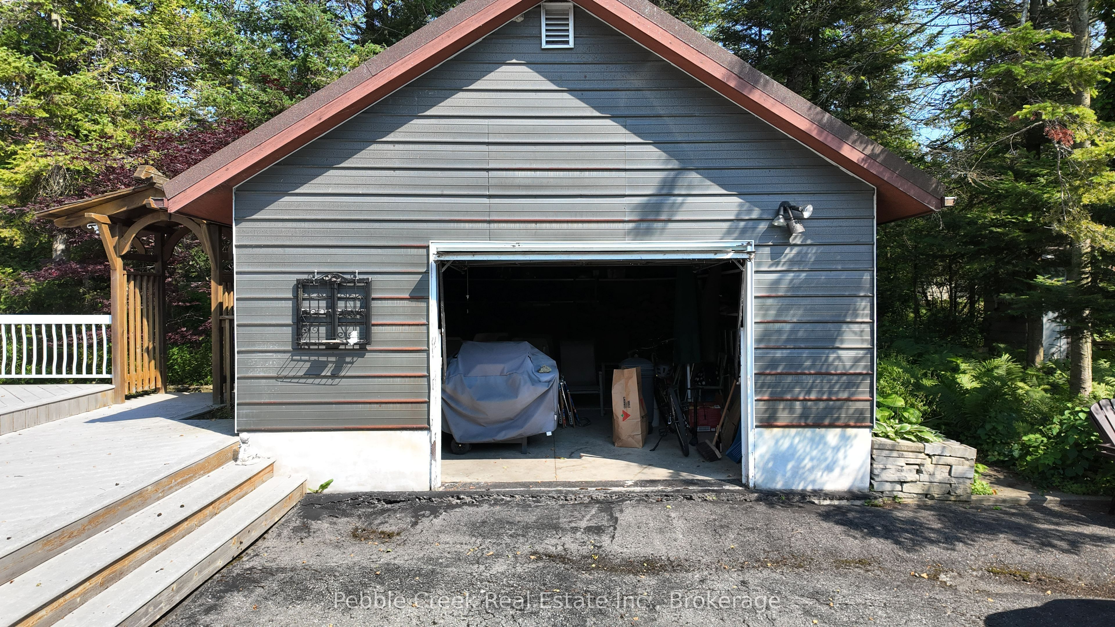 412 Ash Street Property Photo 20