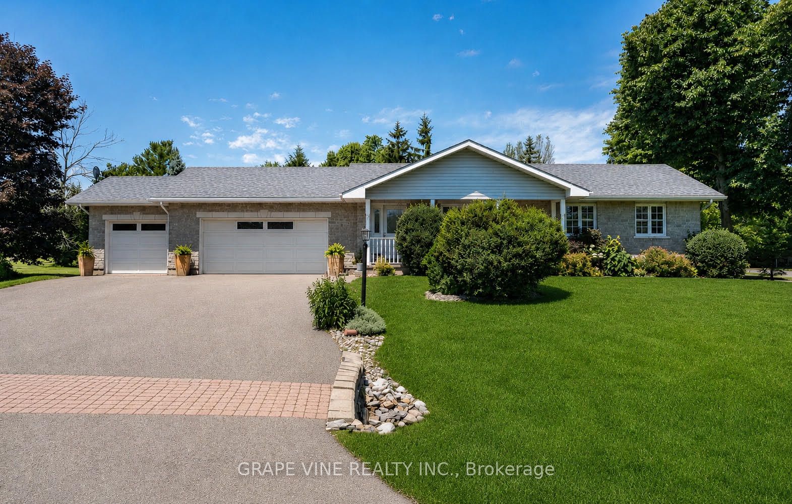 8391 Rowan Dr Drive Property Photo 1