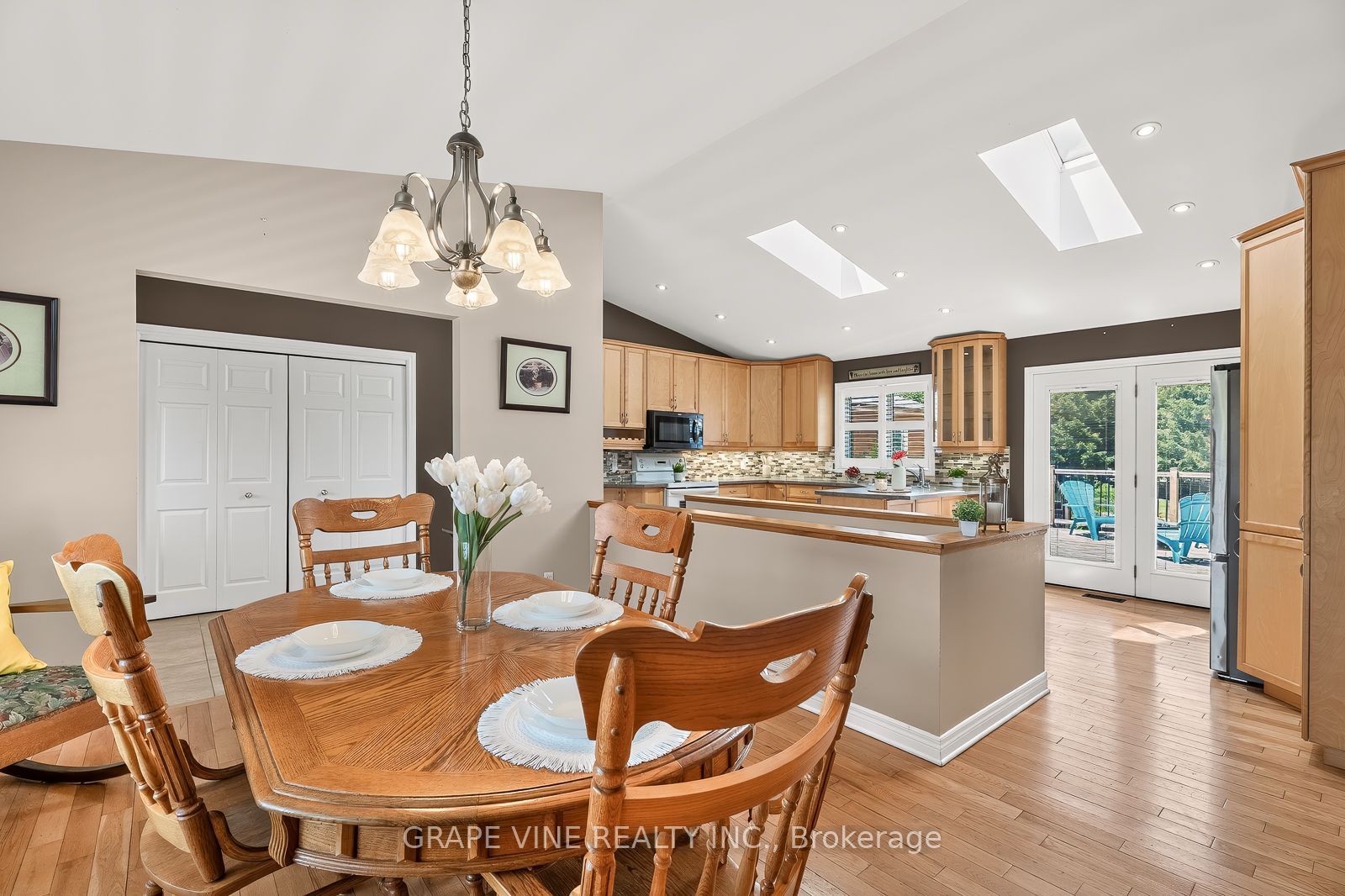 8391 Rowan Dr Drive Property Photo 17