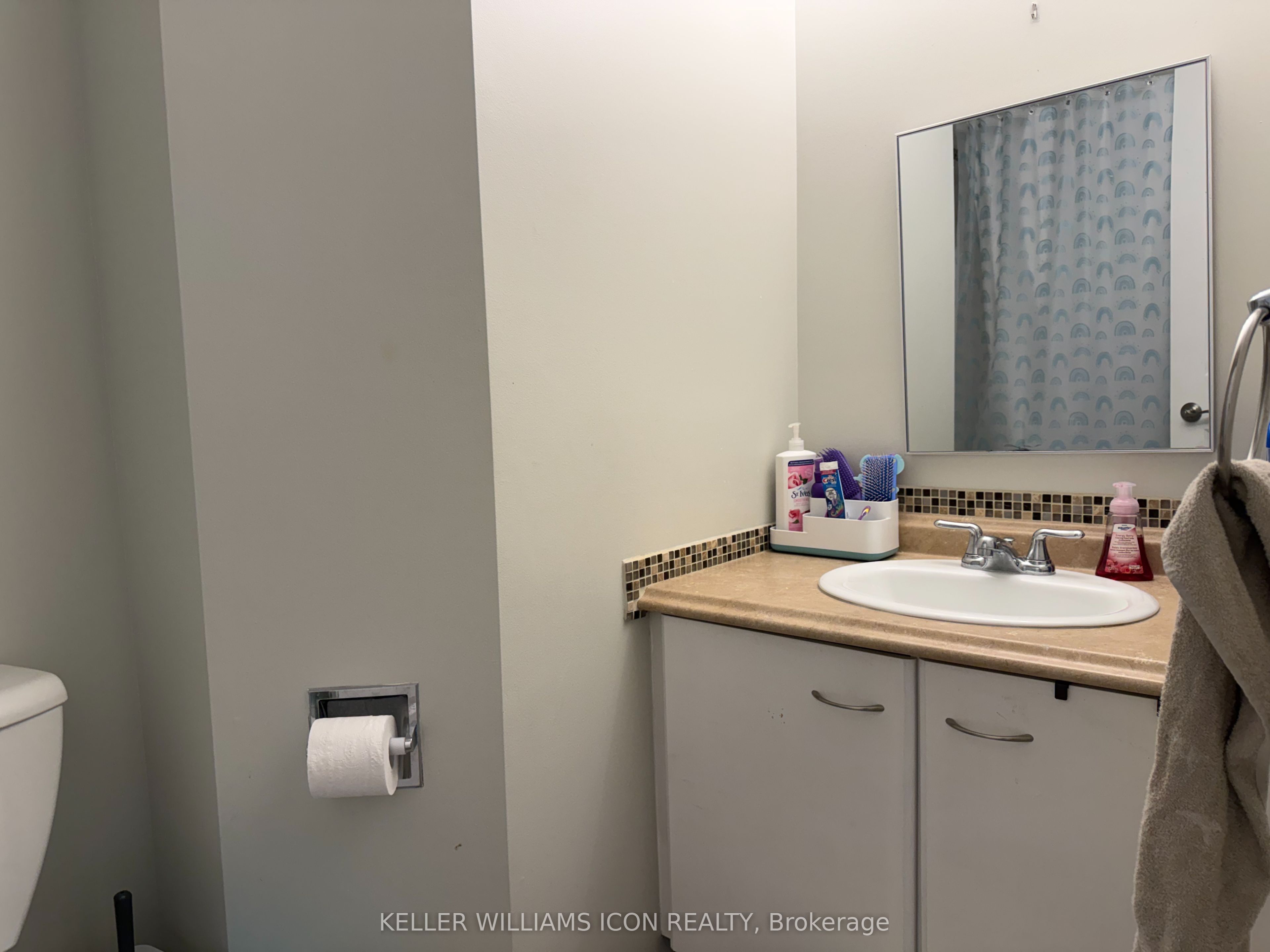 116 Halley Street Property Photo 10