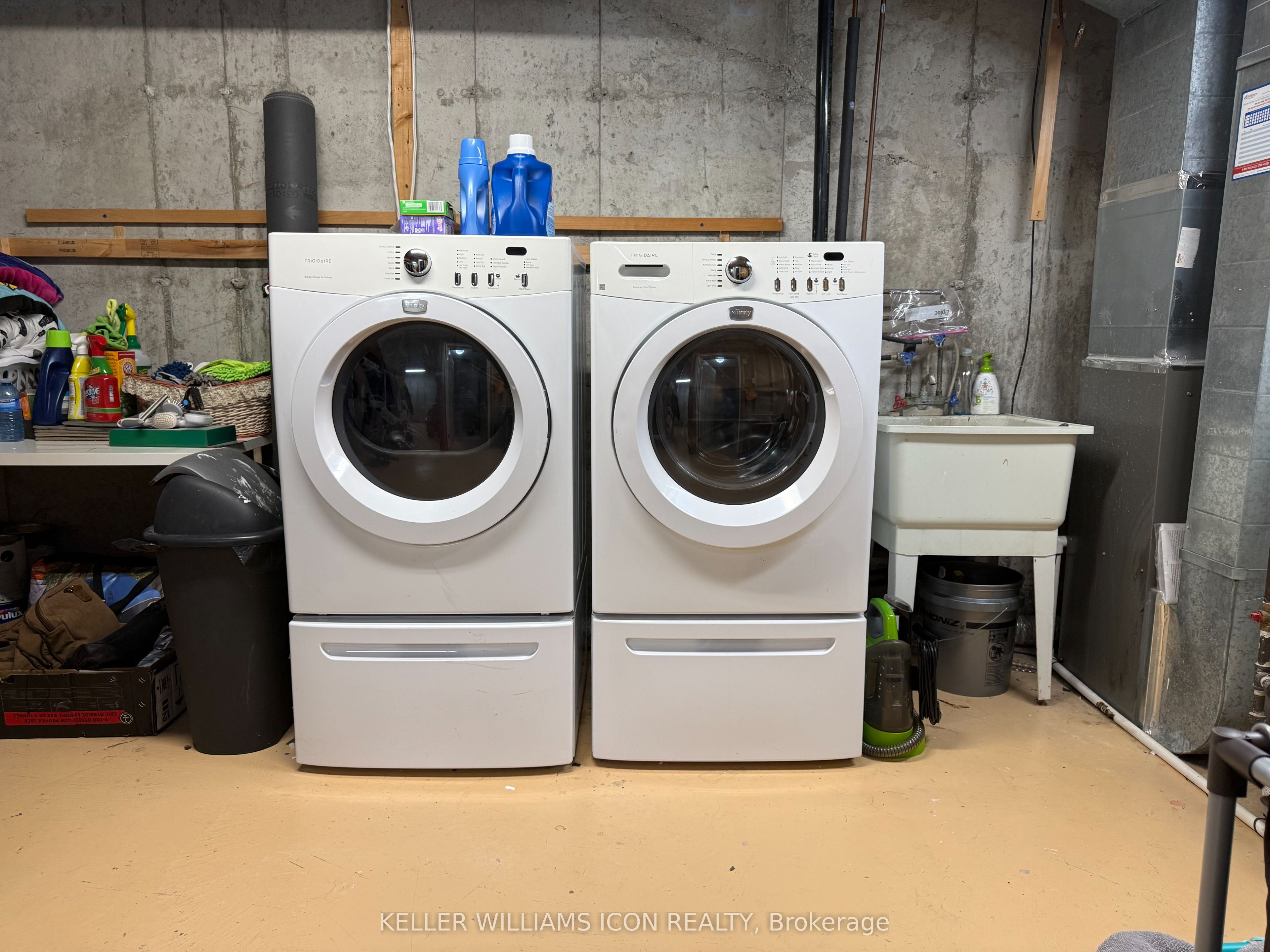 116 Halley Street Property Photo 14