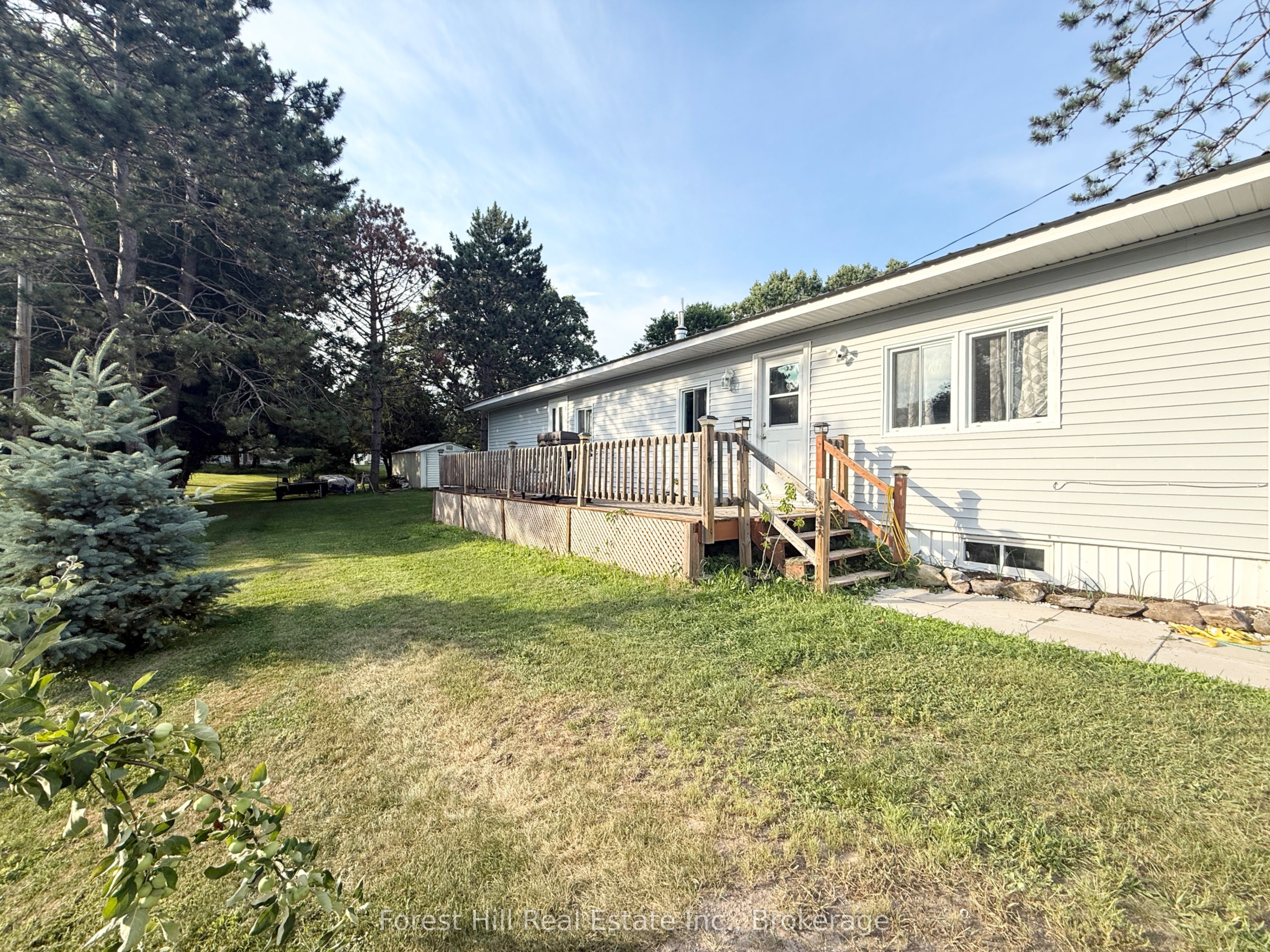 43 Davis Drive Property Photo 1
