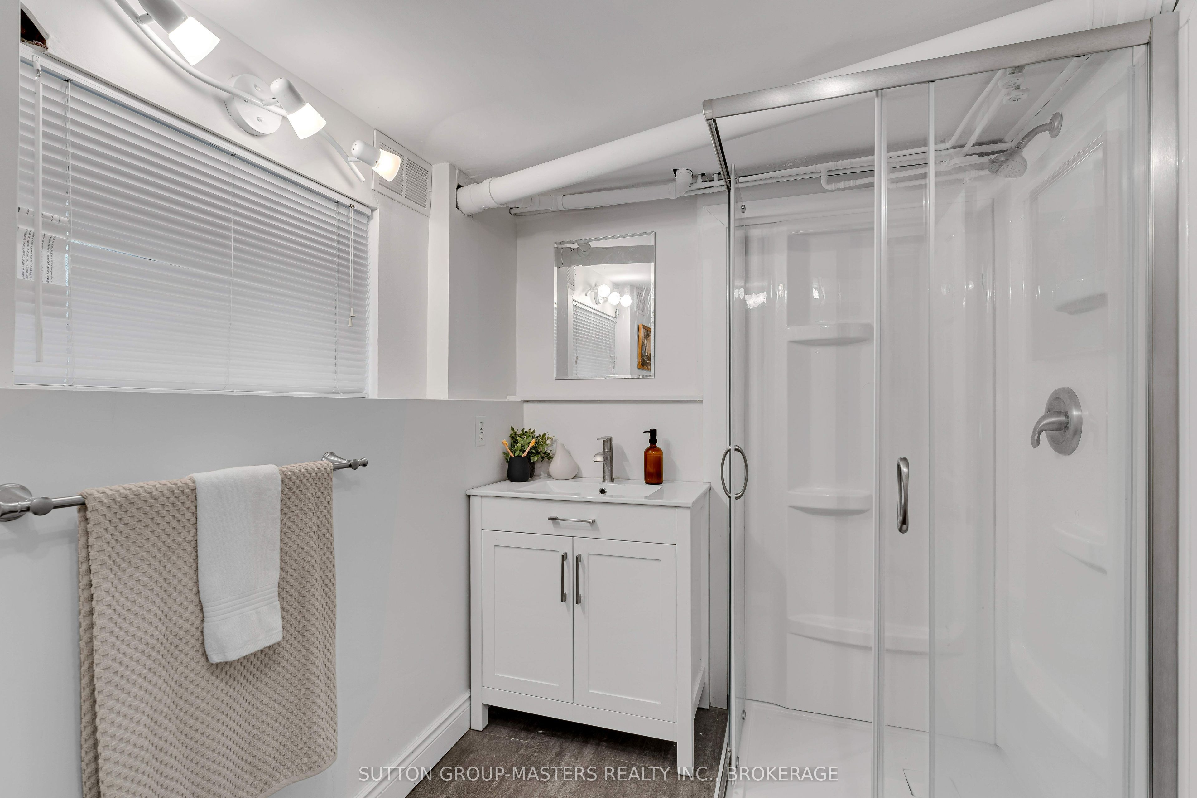187 Willingdon Avenue Property Photo 39