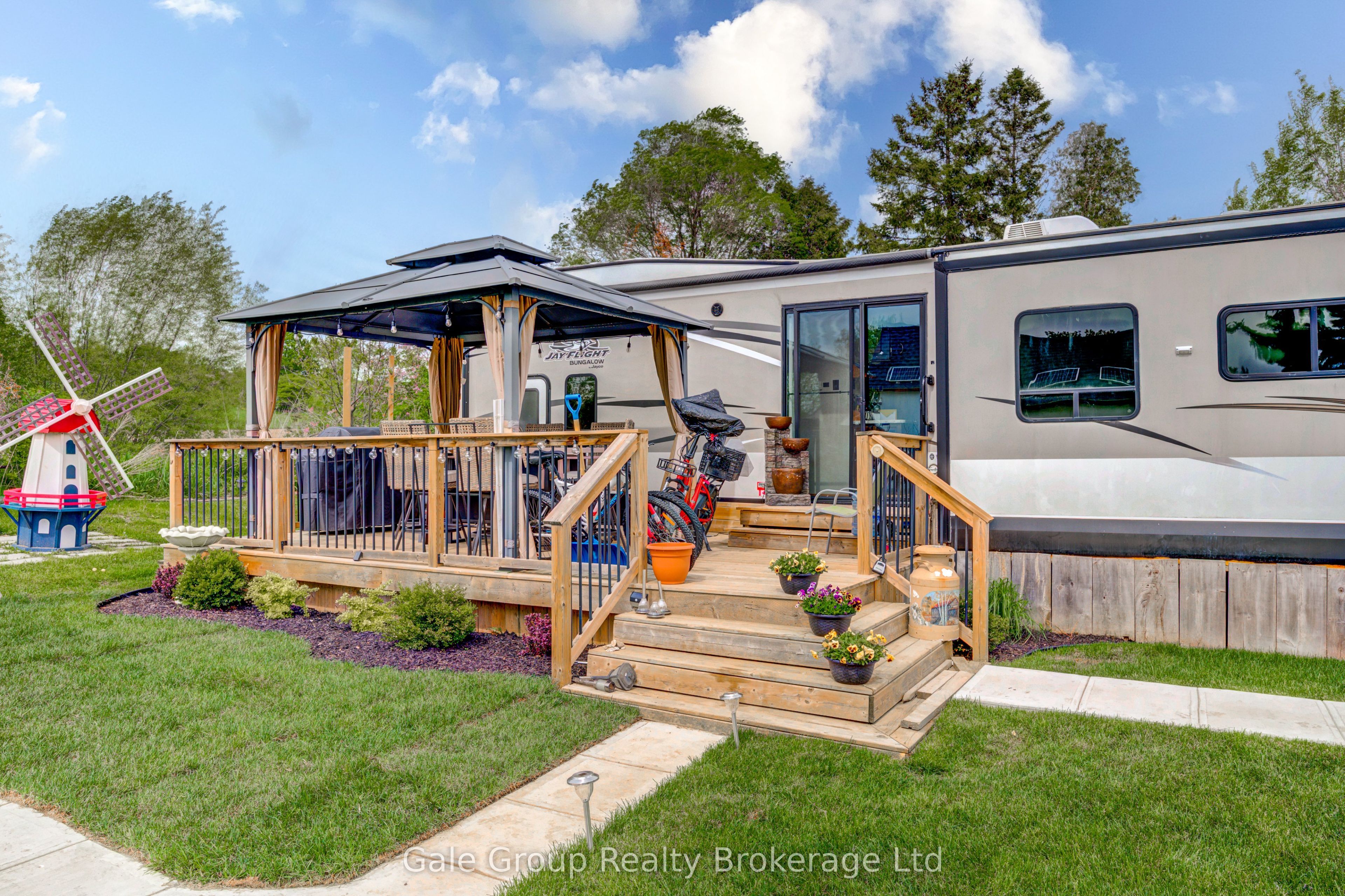 495856 10th Line 92 Property Photo 14