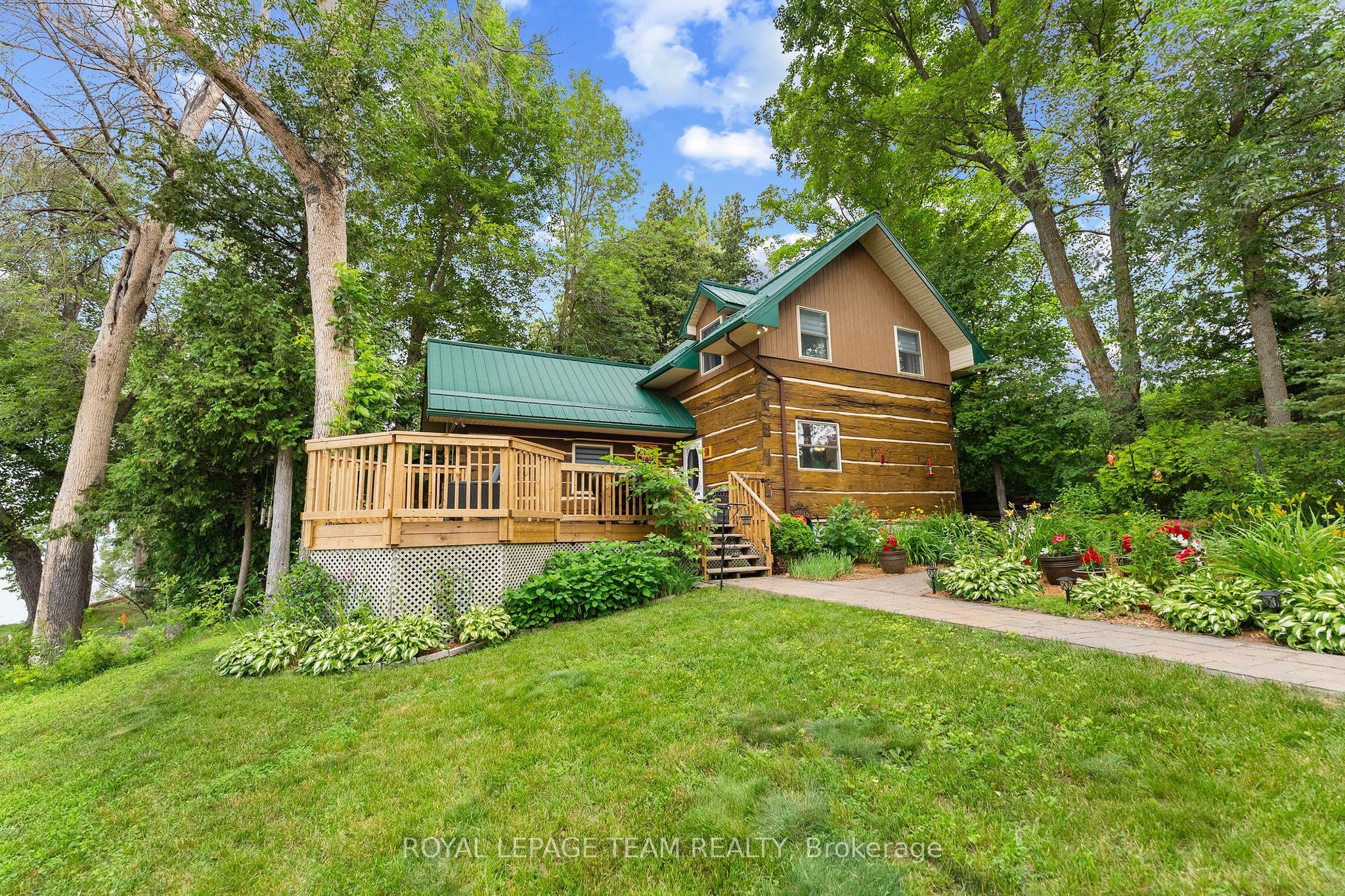 58 Hendry Lane Property Photo 3