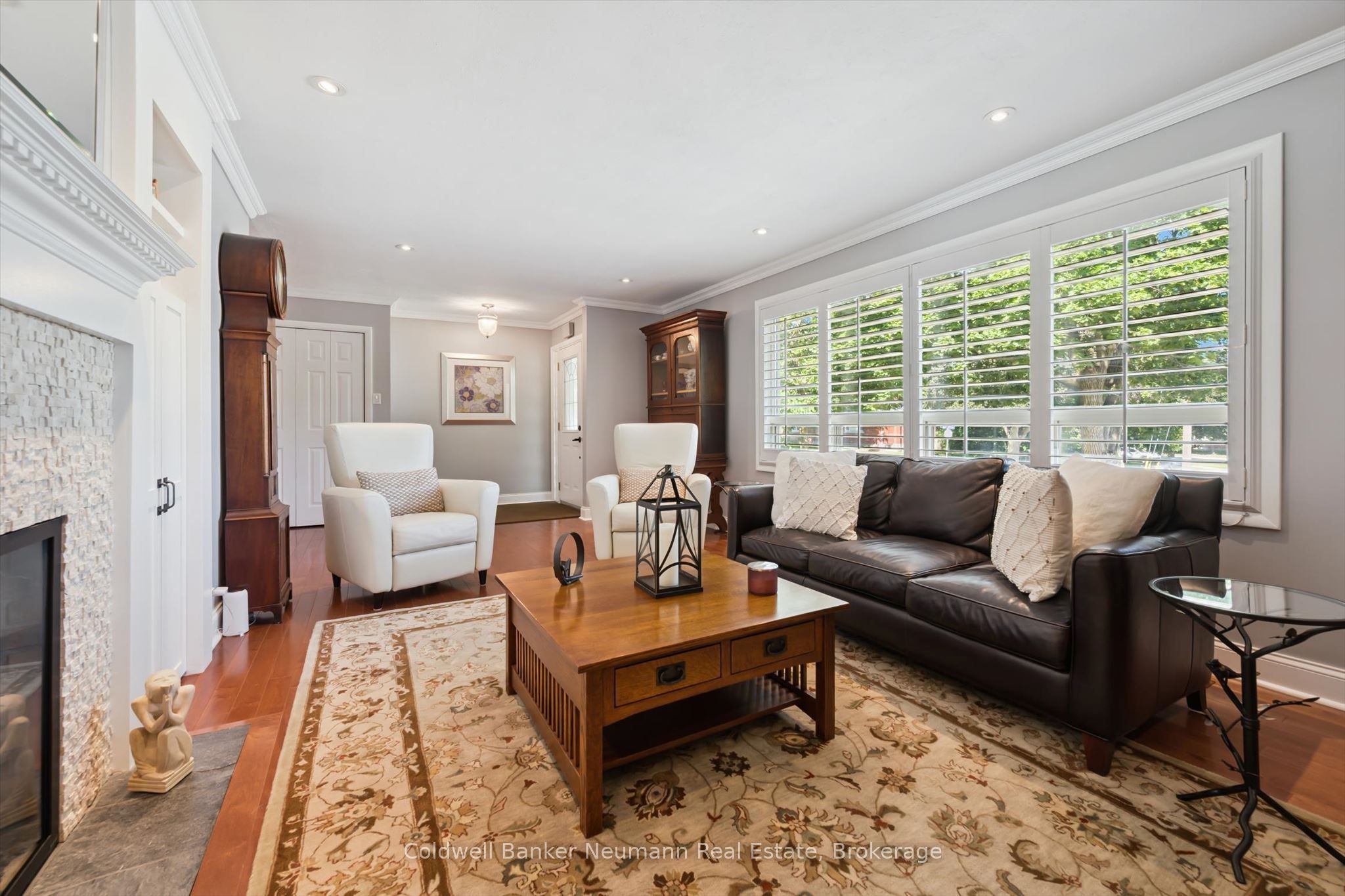25 Bennett Avenue Property Photo 4