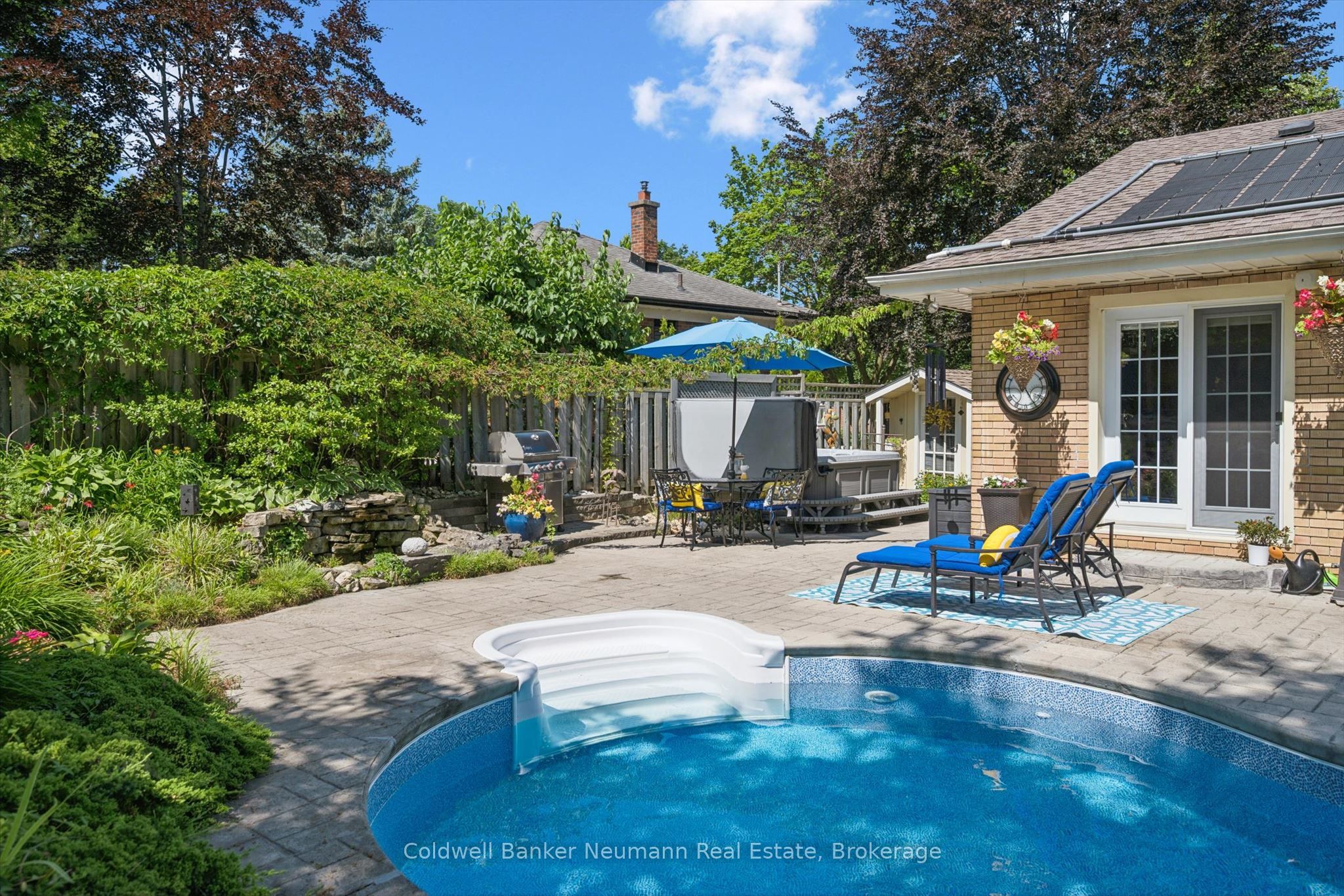 25 Bennett Avenue Property Photo 27
