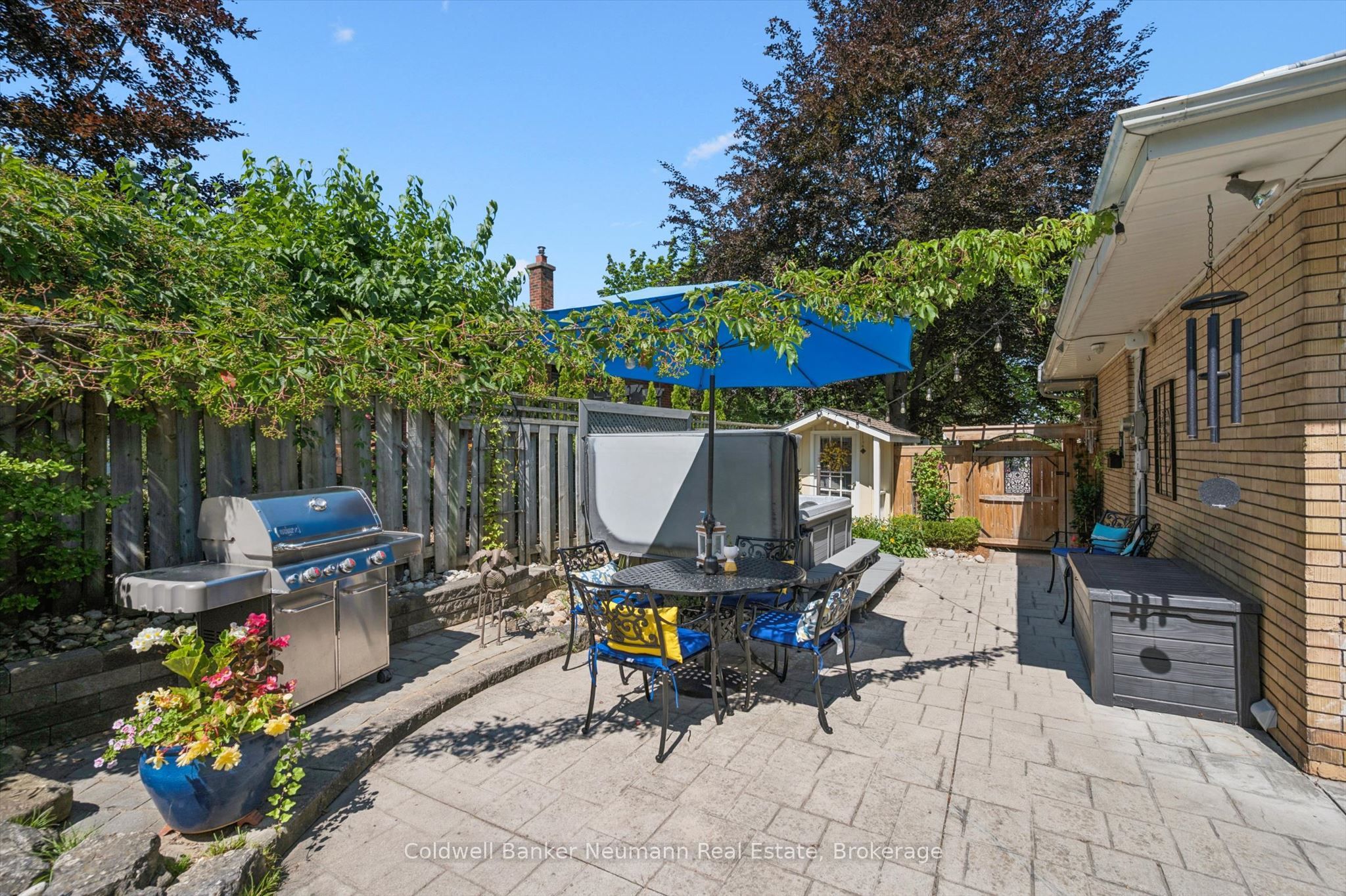 25 Bennett Avenue Property Photo 41