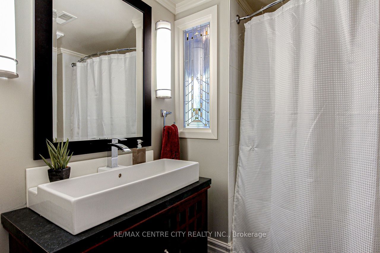 174 Harrison Place Property Photo 32