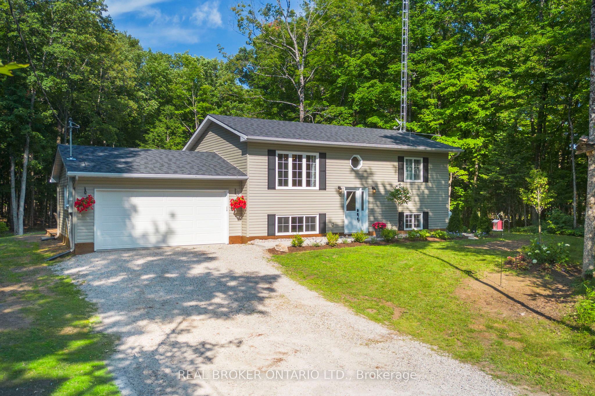 804 Darling Road Property Photo 1