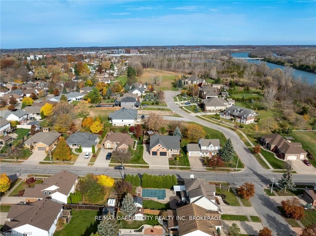 100 Thorold Road E Property Photo 41