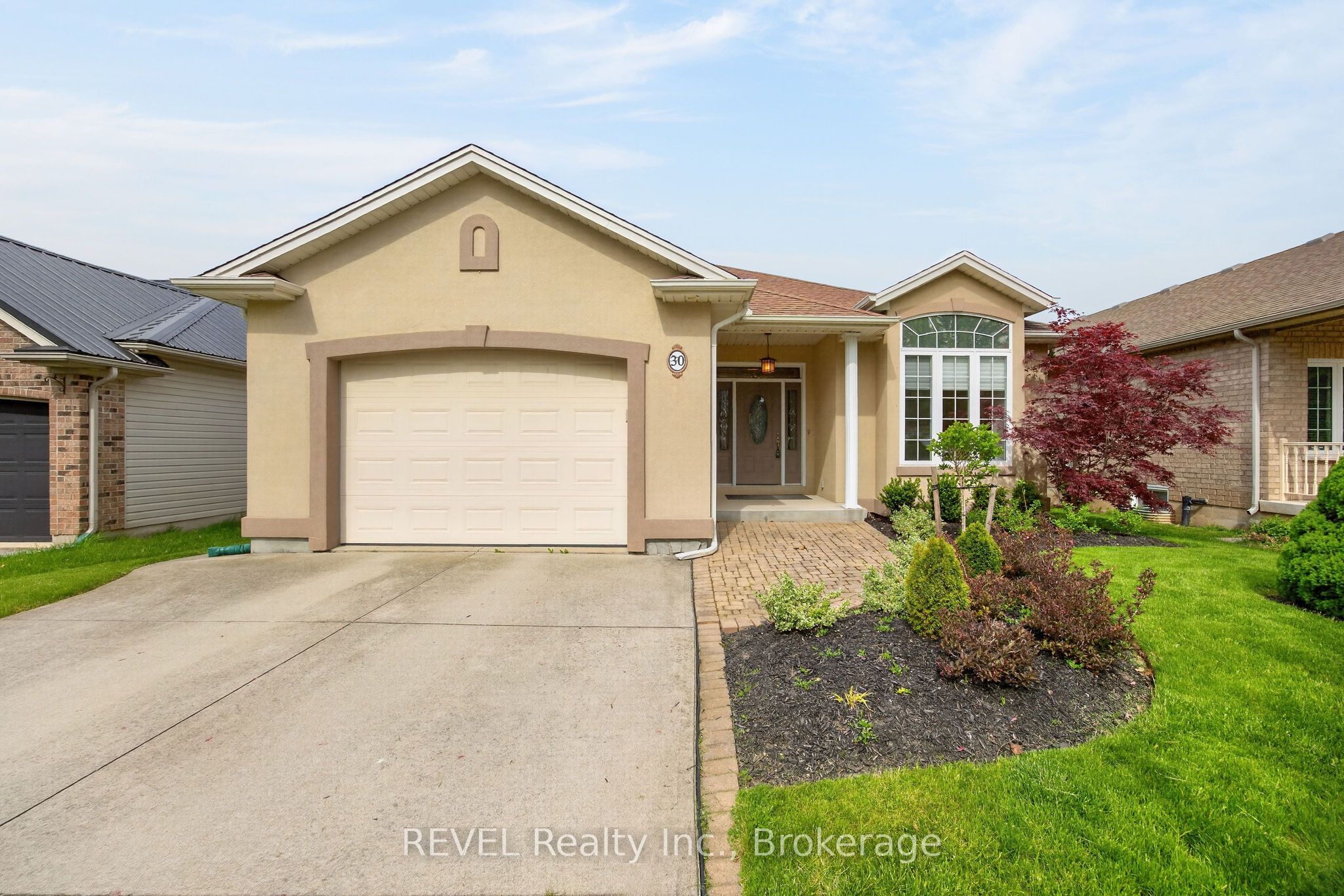 30 Bianca Drive Property Photo 1