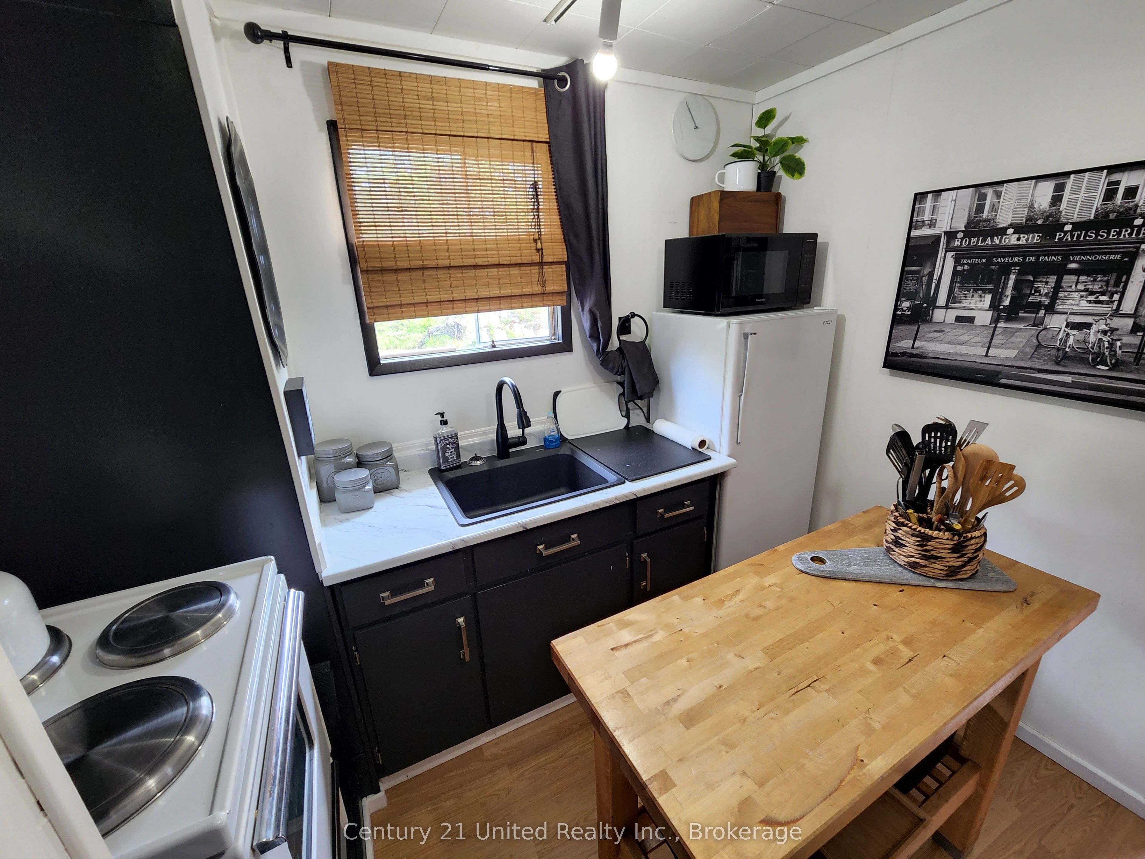 3402 Island 340 Property Photo 5