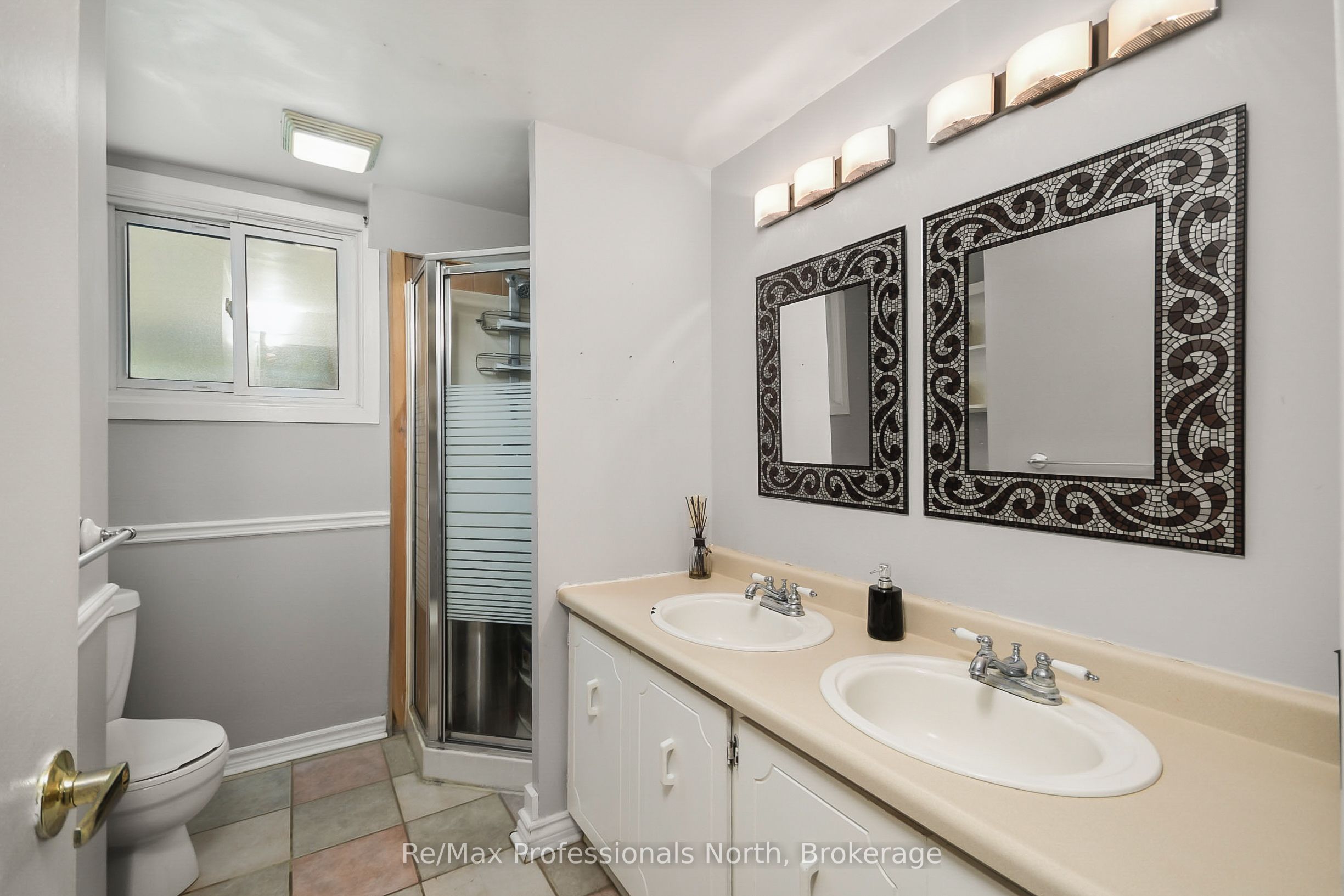 110 Fraser Street Property Photo 13