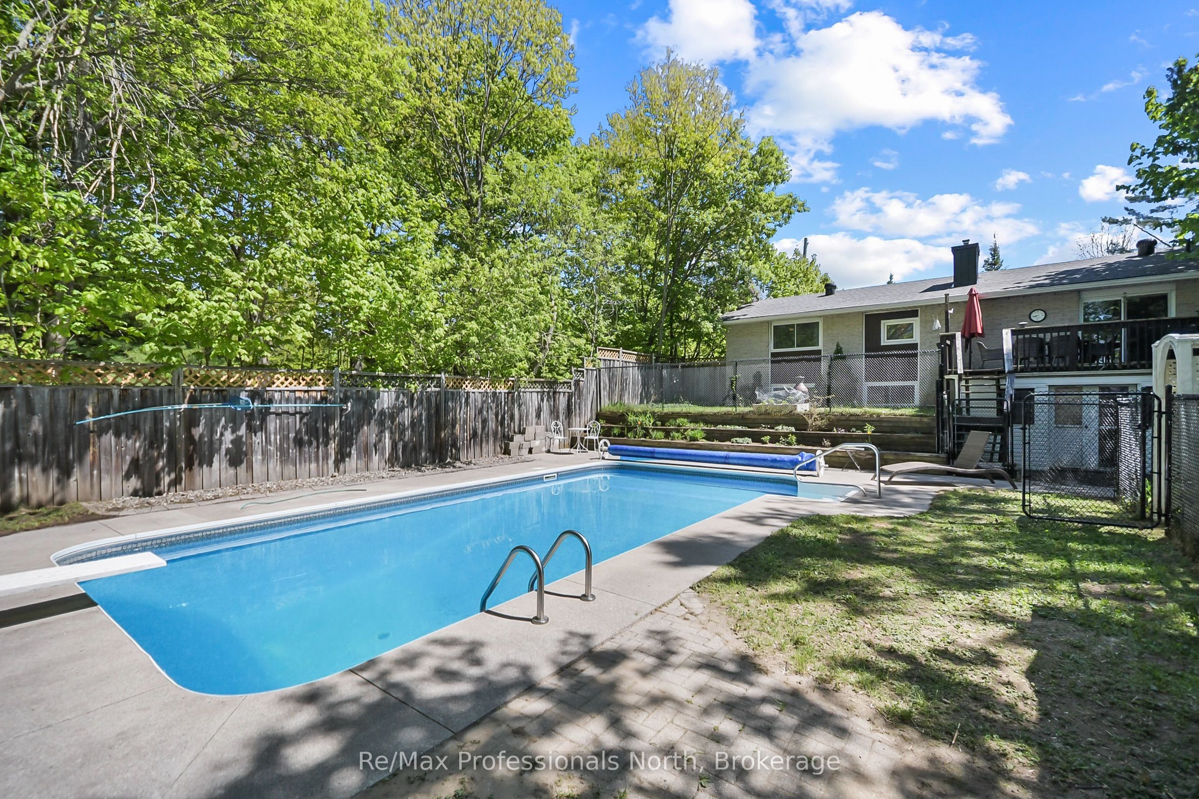 110 Fraser Street Property Photo 37