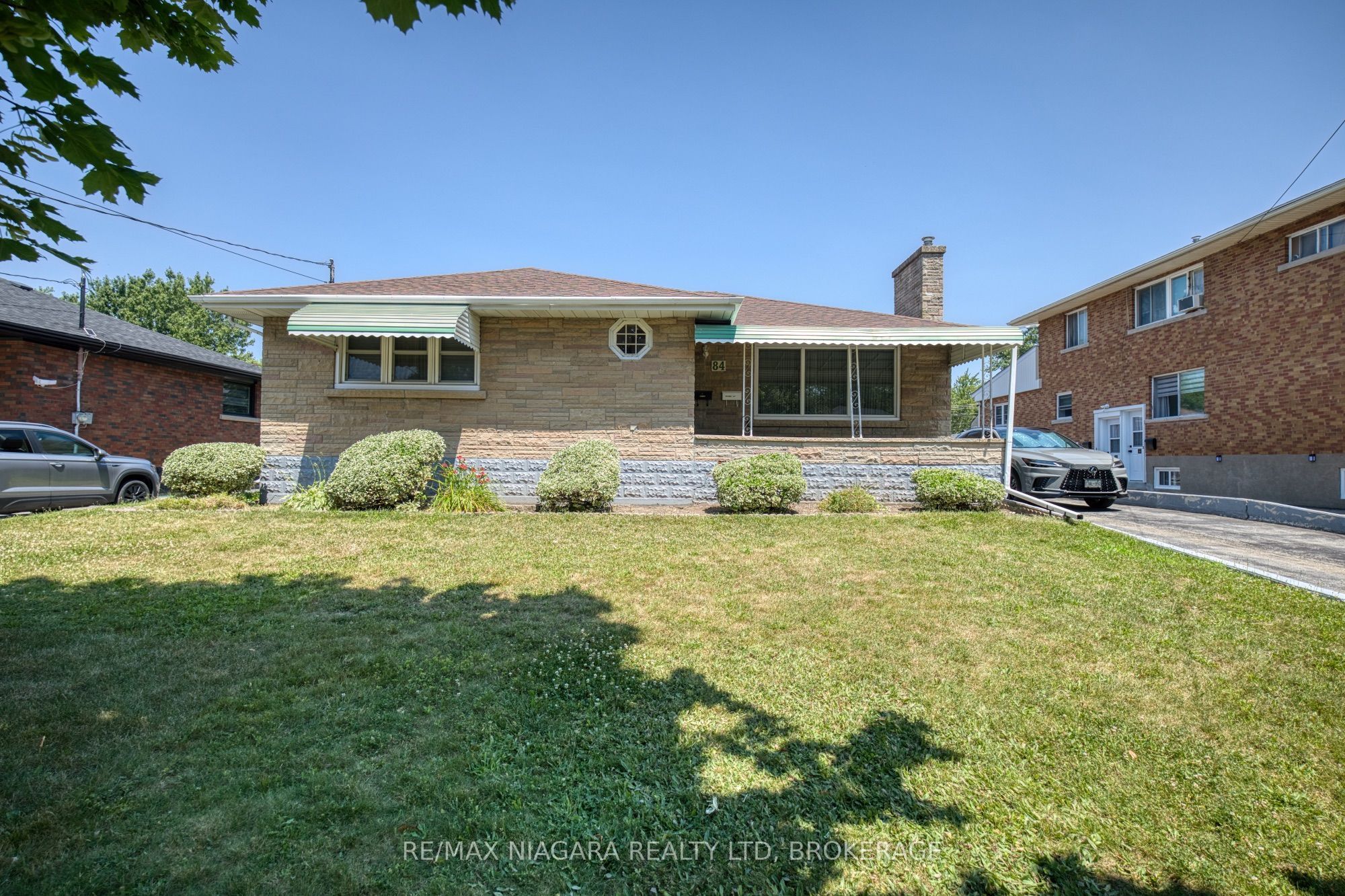 84 Second Street Property Photo 1