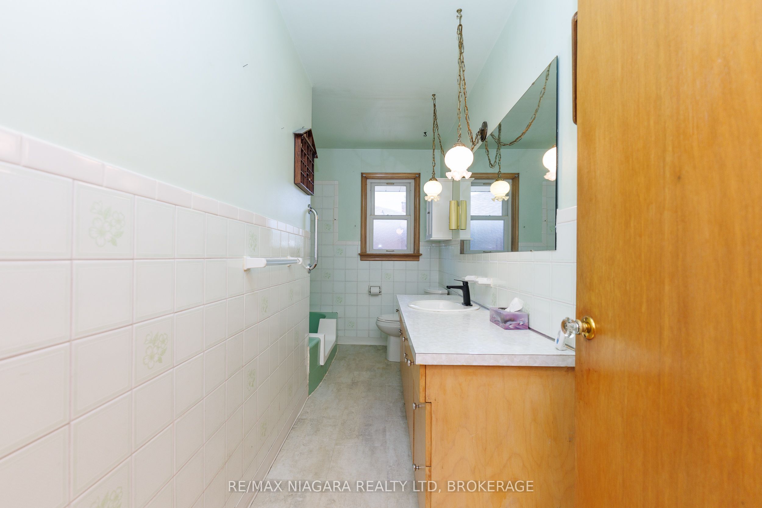 84 Second Street Property Photo 22