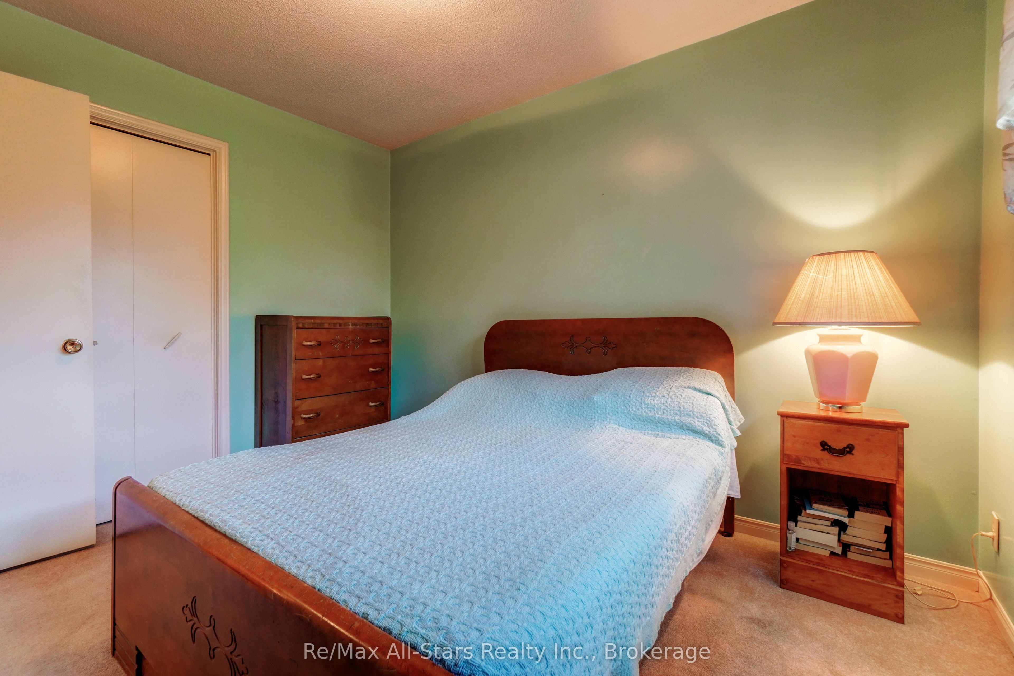 25 Madill Crescent Property Photo 15