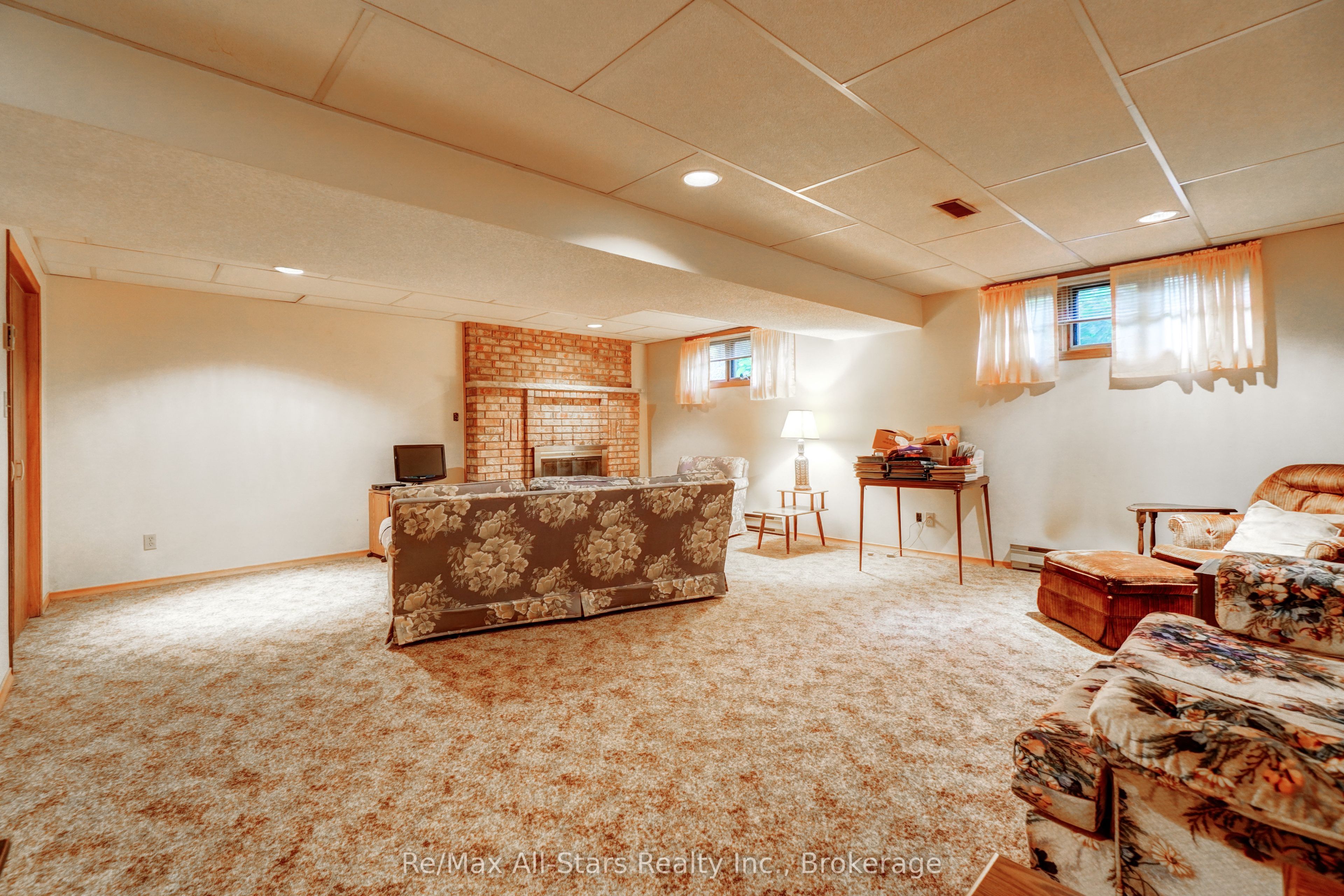 25 Madill Crescent Property Photo 20