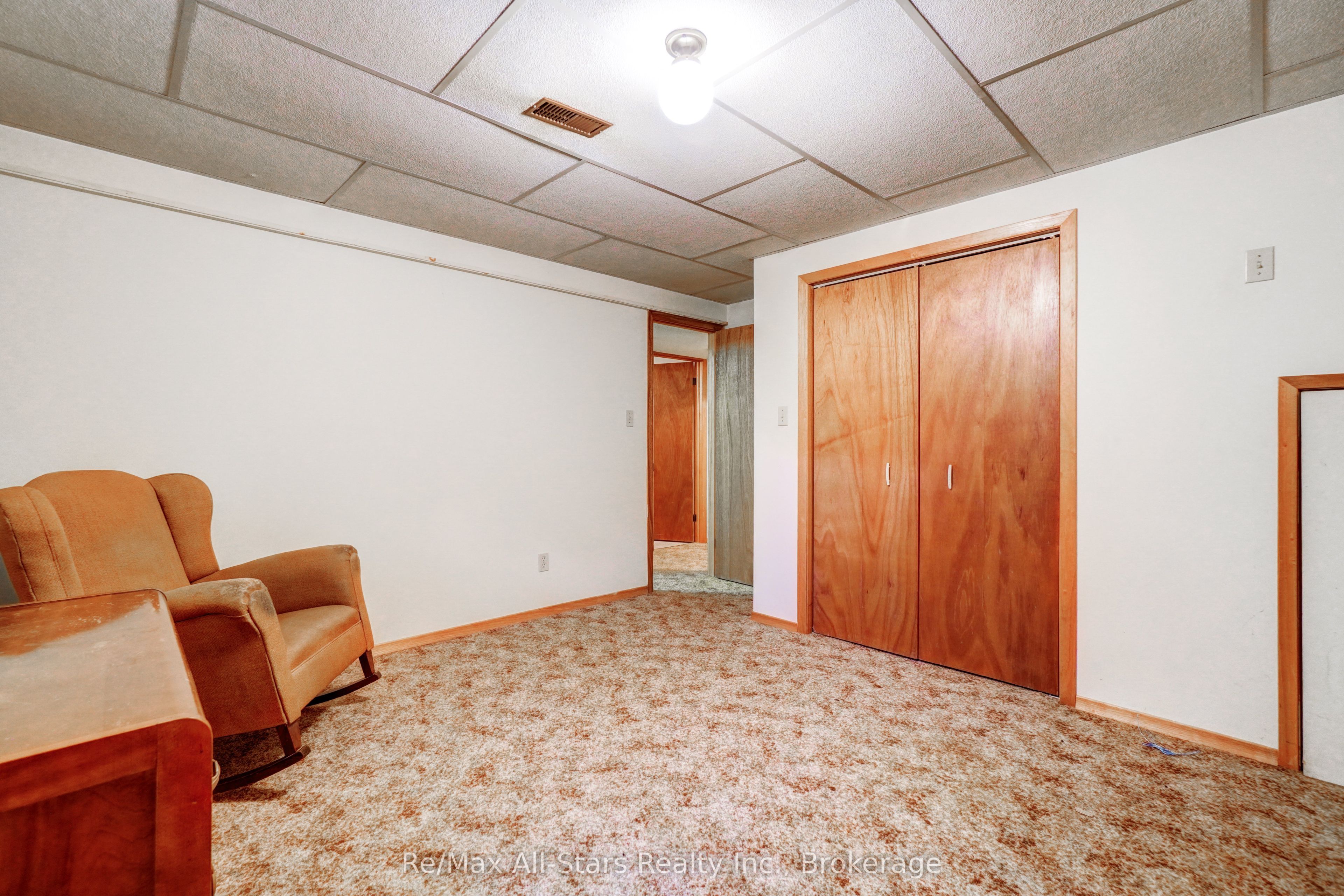 25 Madill Crescent Property Photo 23