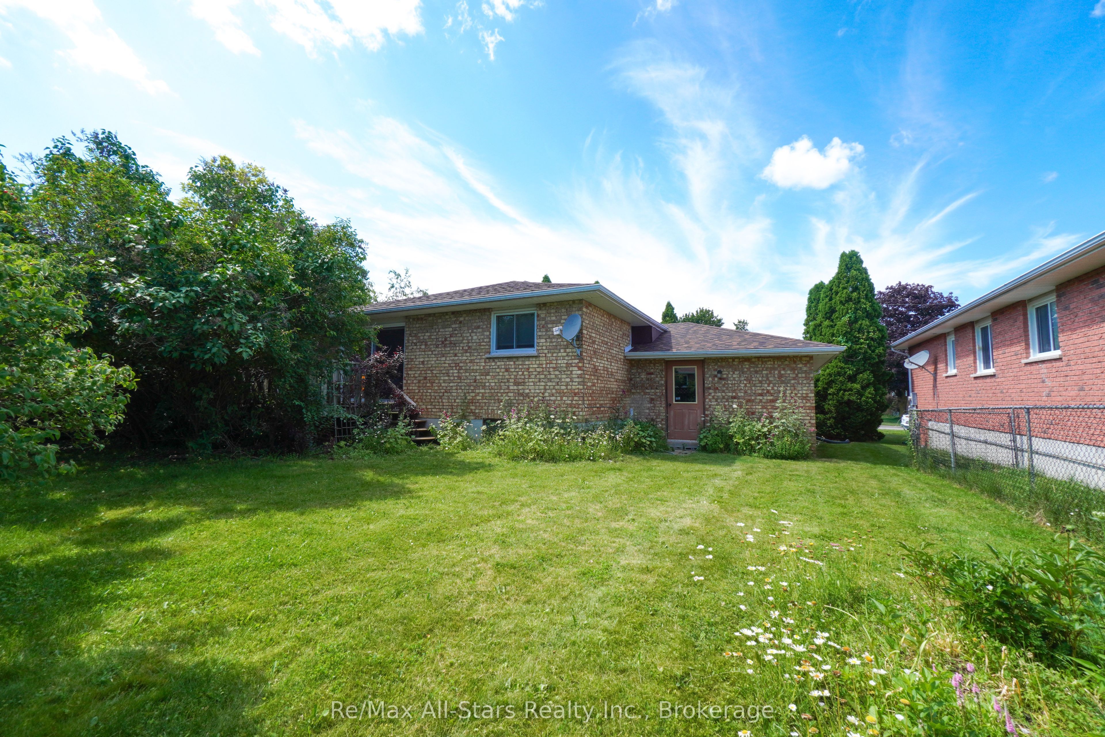 25 Madill Crescent Property Photo 29