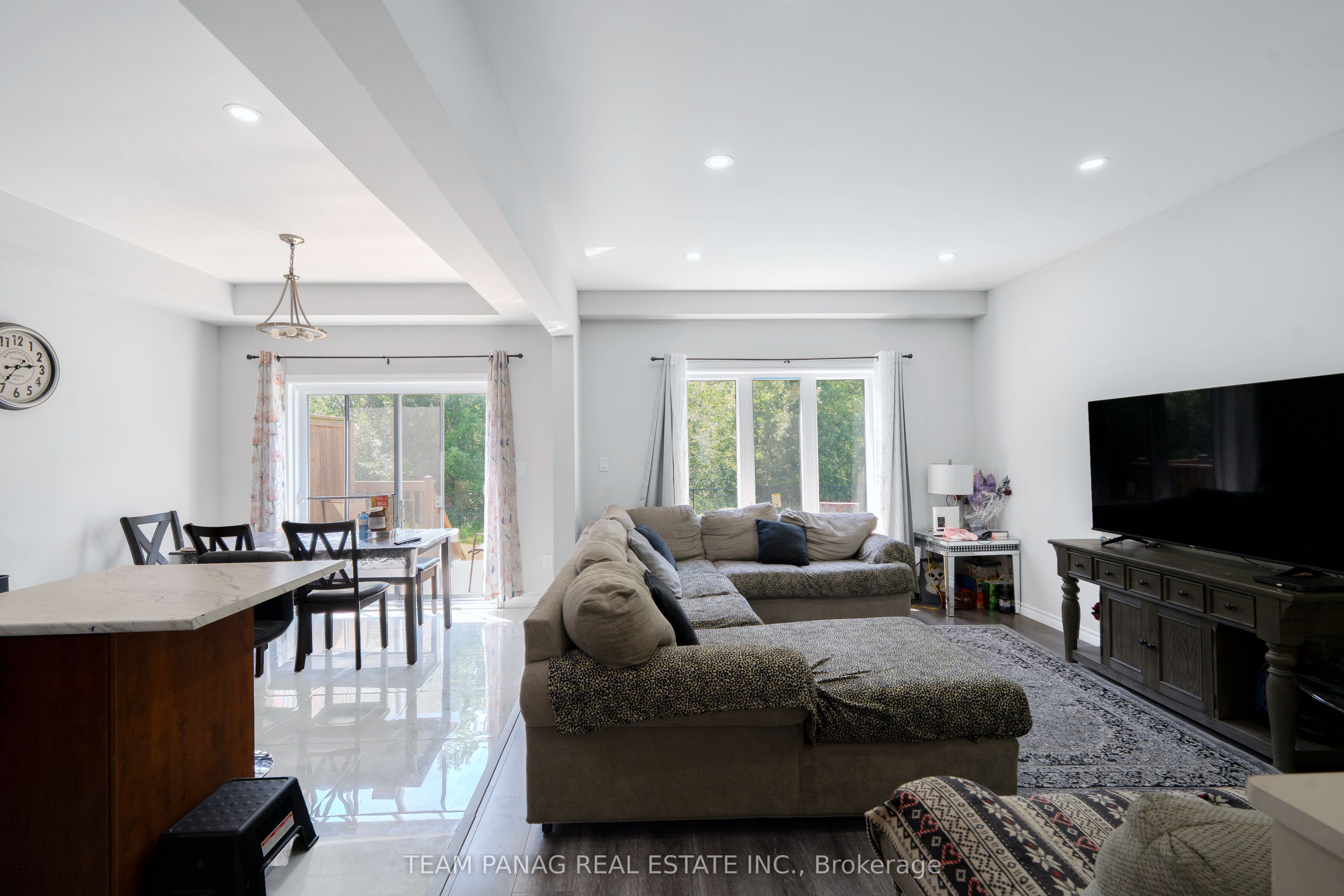 459 Julia Drive Property Photo 11