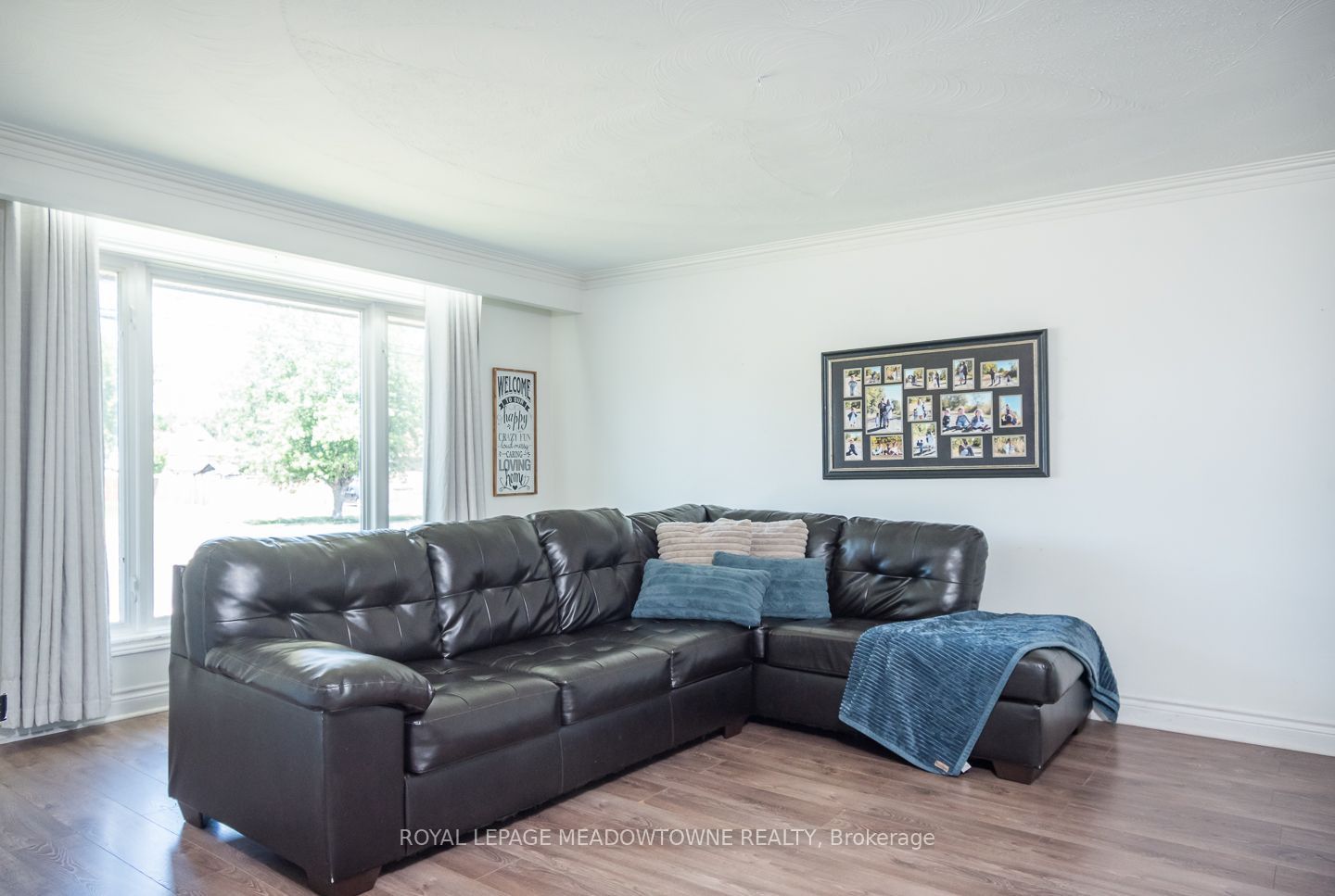 180 West Side Road Property Photo 7