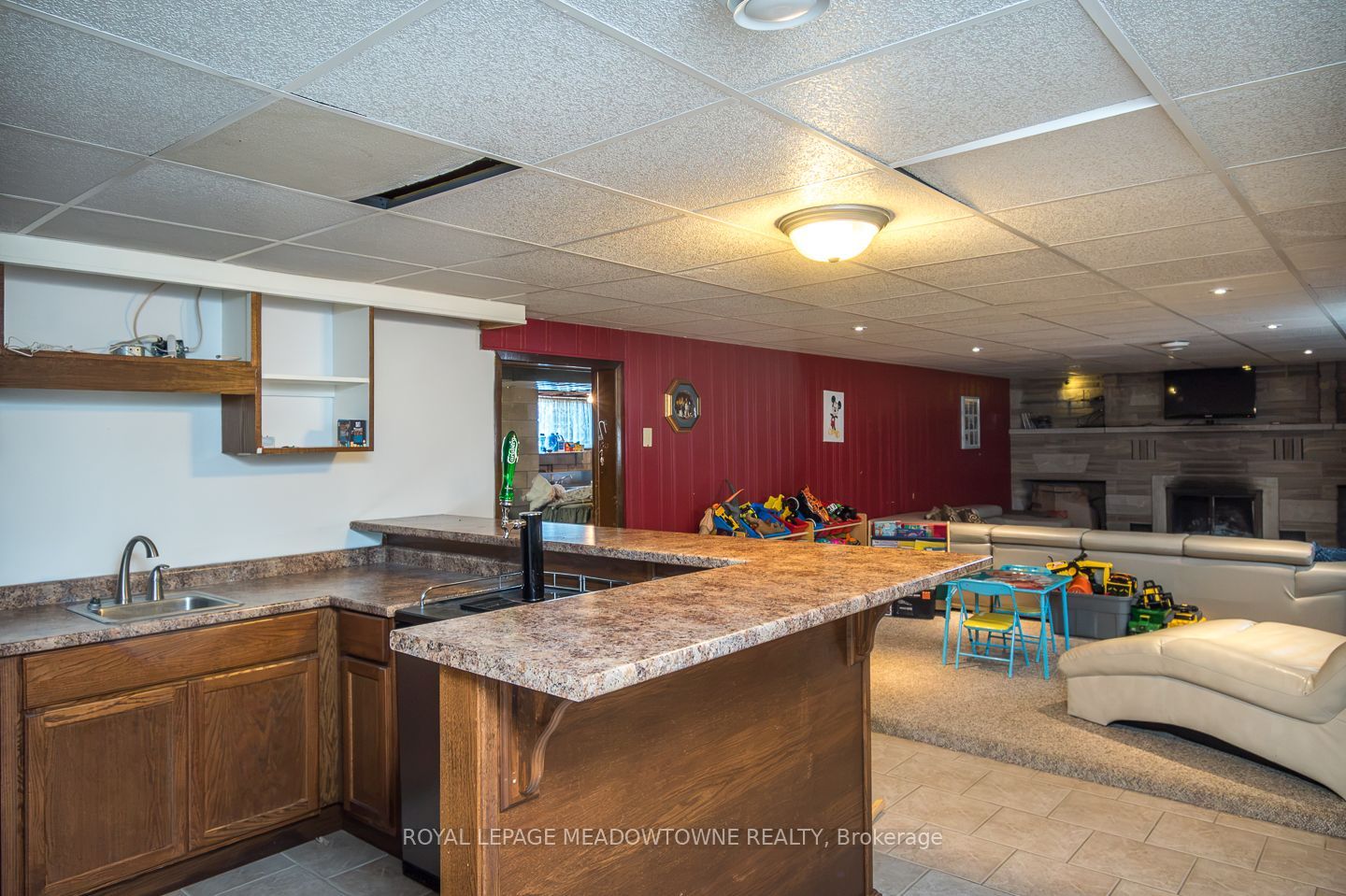 180 West Side Road Property Photo 26