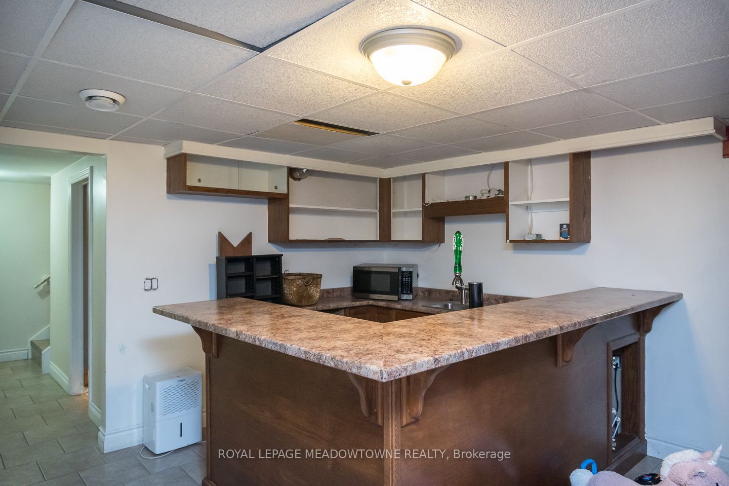 180 West Side Road Property Photo 27