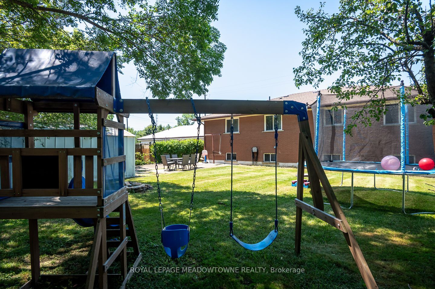 180 West Side Road Property Photo 38