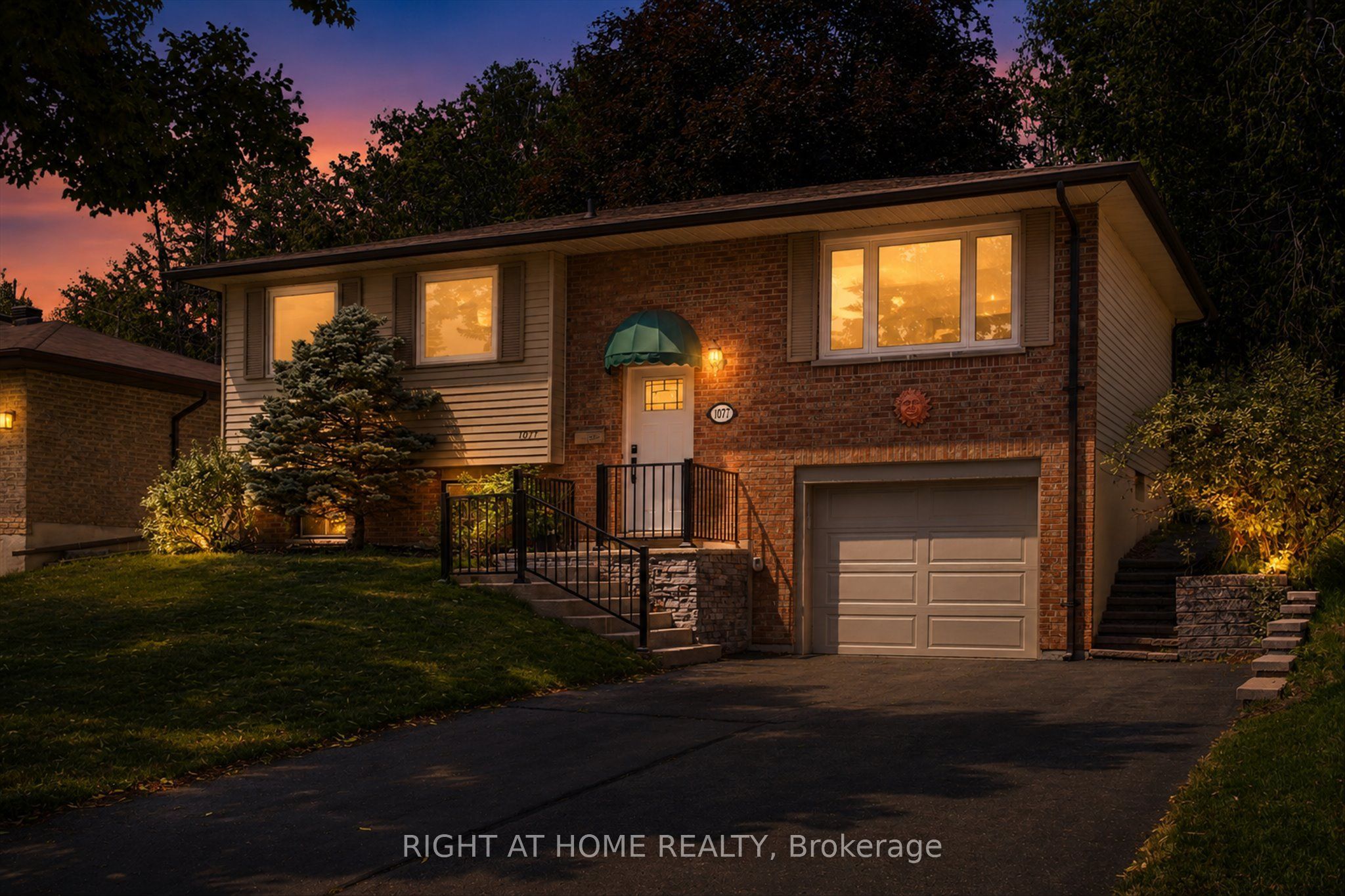1077 Danita Boulevard Property Photo 1