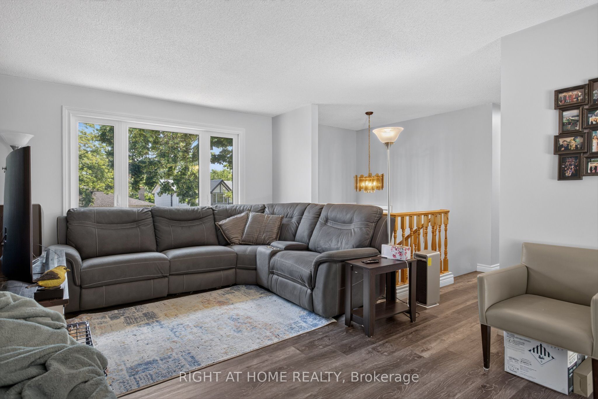 1077 Danita Boulevard Property Photo 5