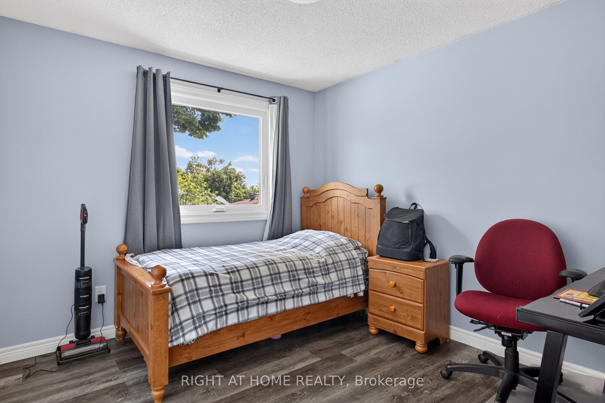 1077 Danita Boulevard Property Photo 14