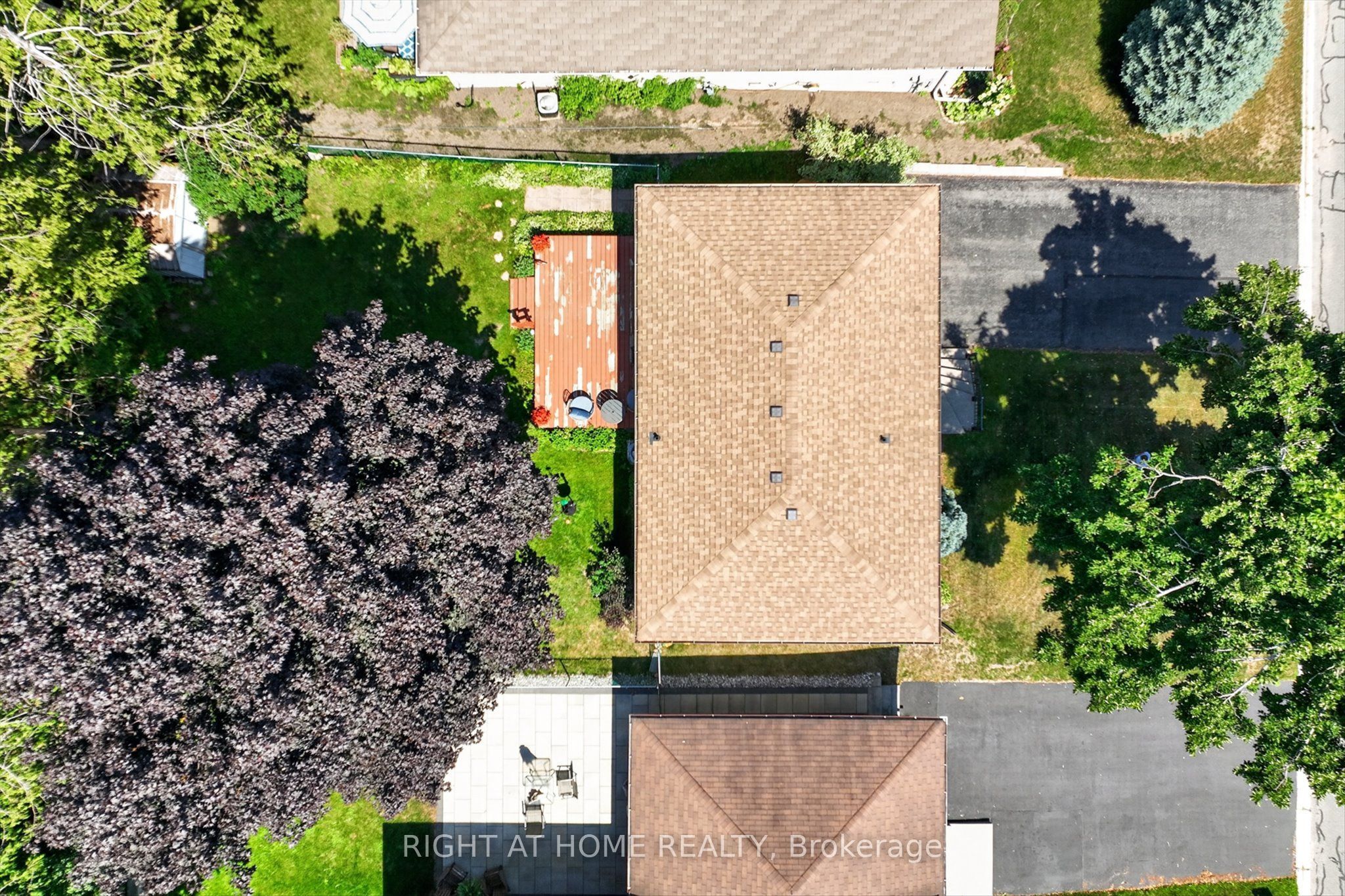 1077 Danita Boulevard Property Photo 31