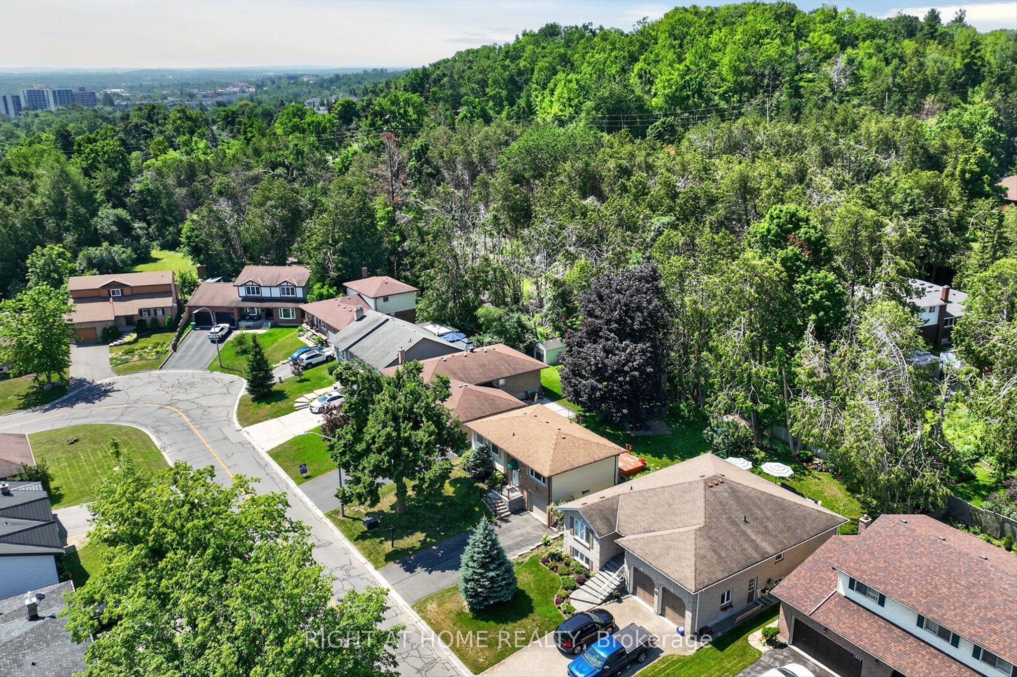 1077 Danita Boulevard Property Photo 33